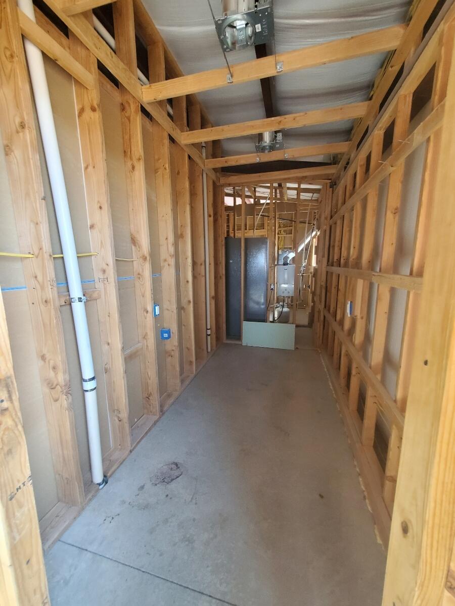 44 Canilla Loop