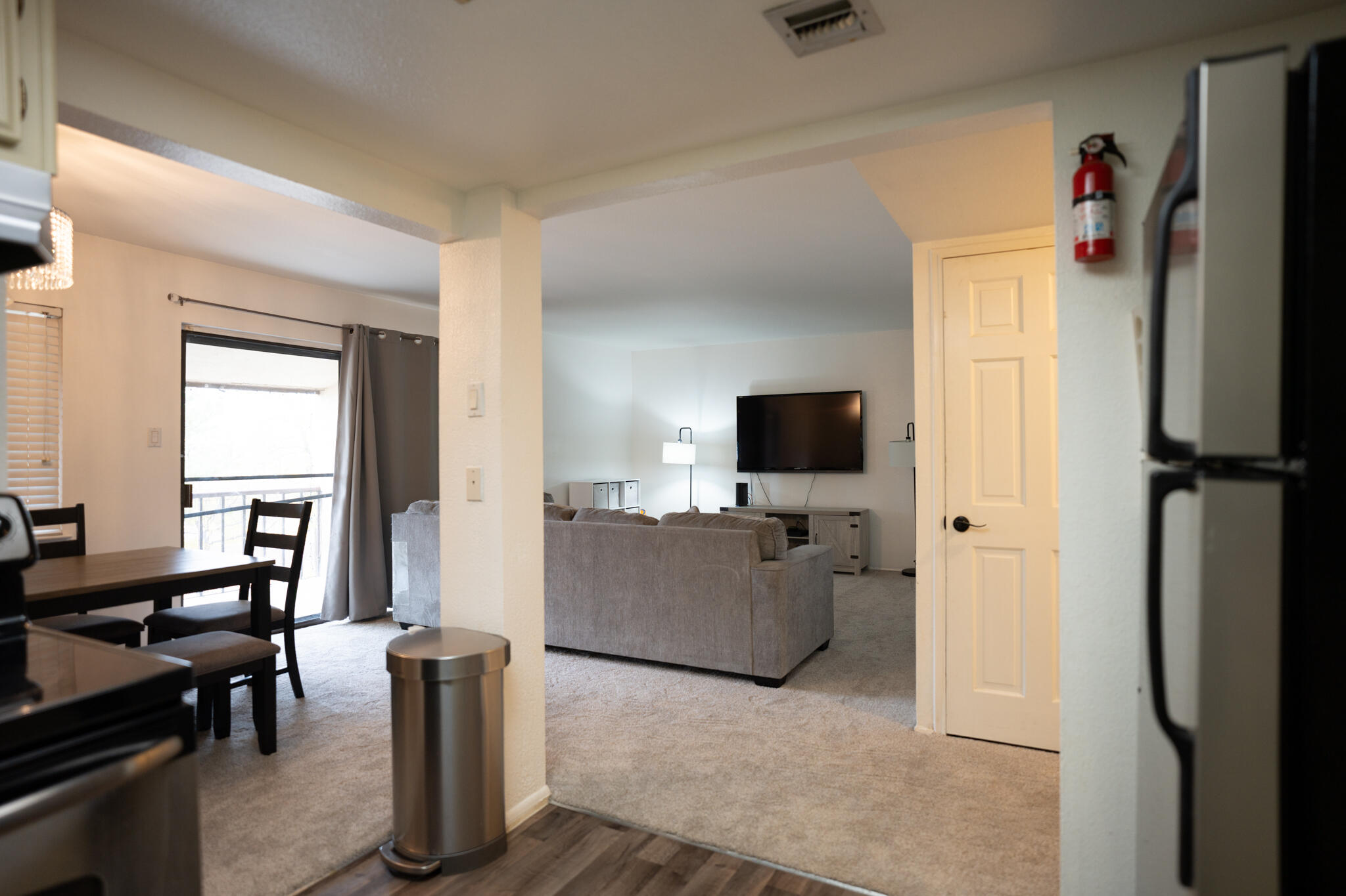 911 Country Club Drive SE Unit: F