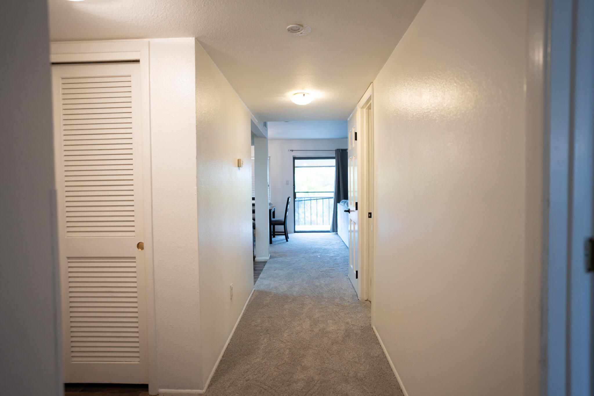 911 Country Club Drive SE Unit: F