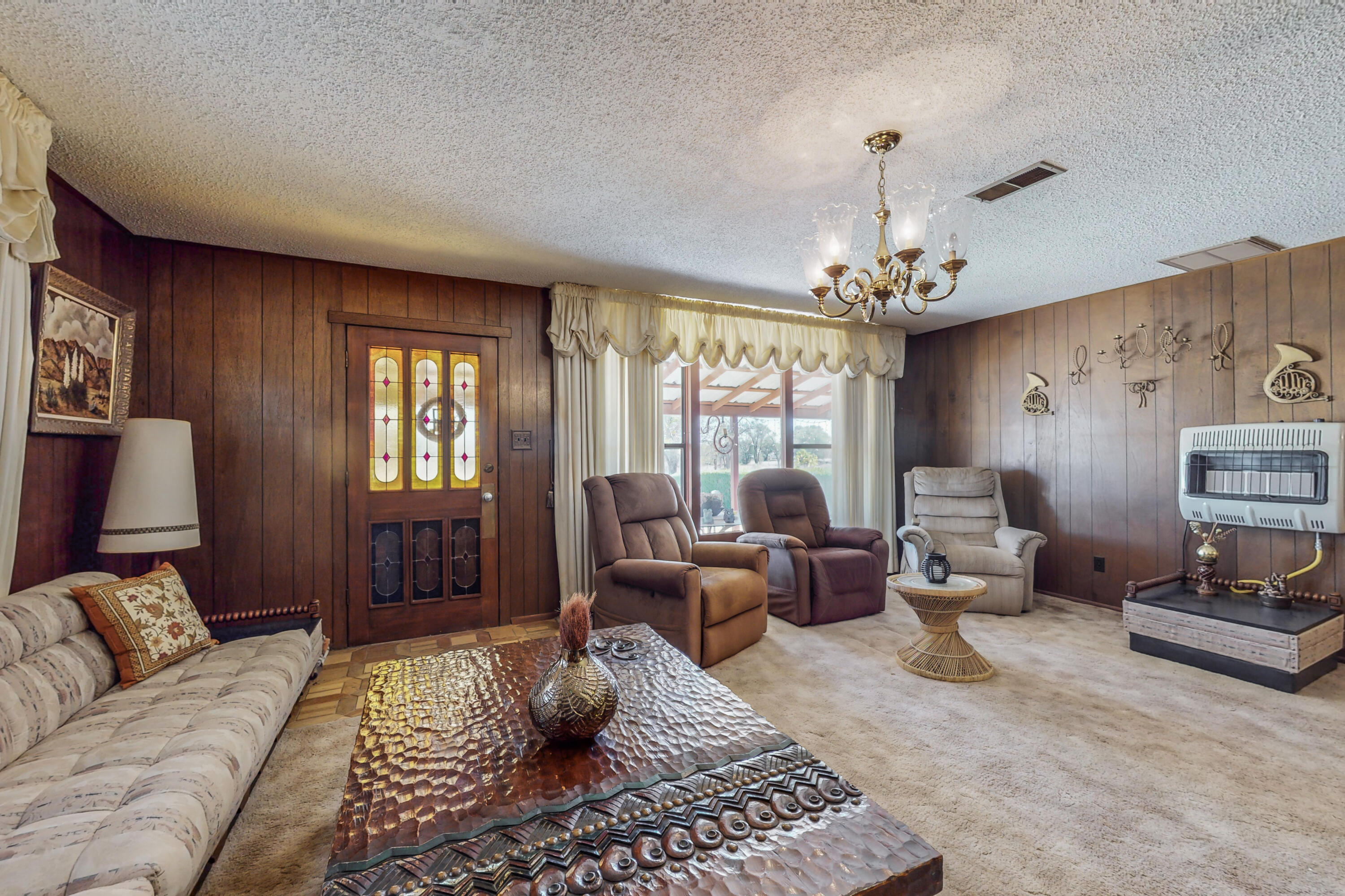 211 N Ripley Avenue