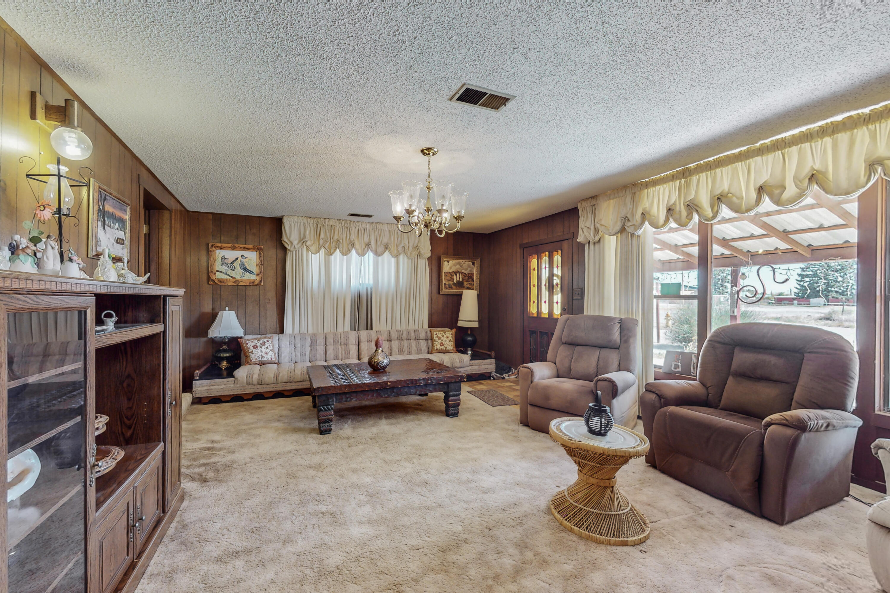 211 N Ripley Avenue