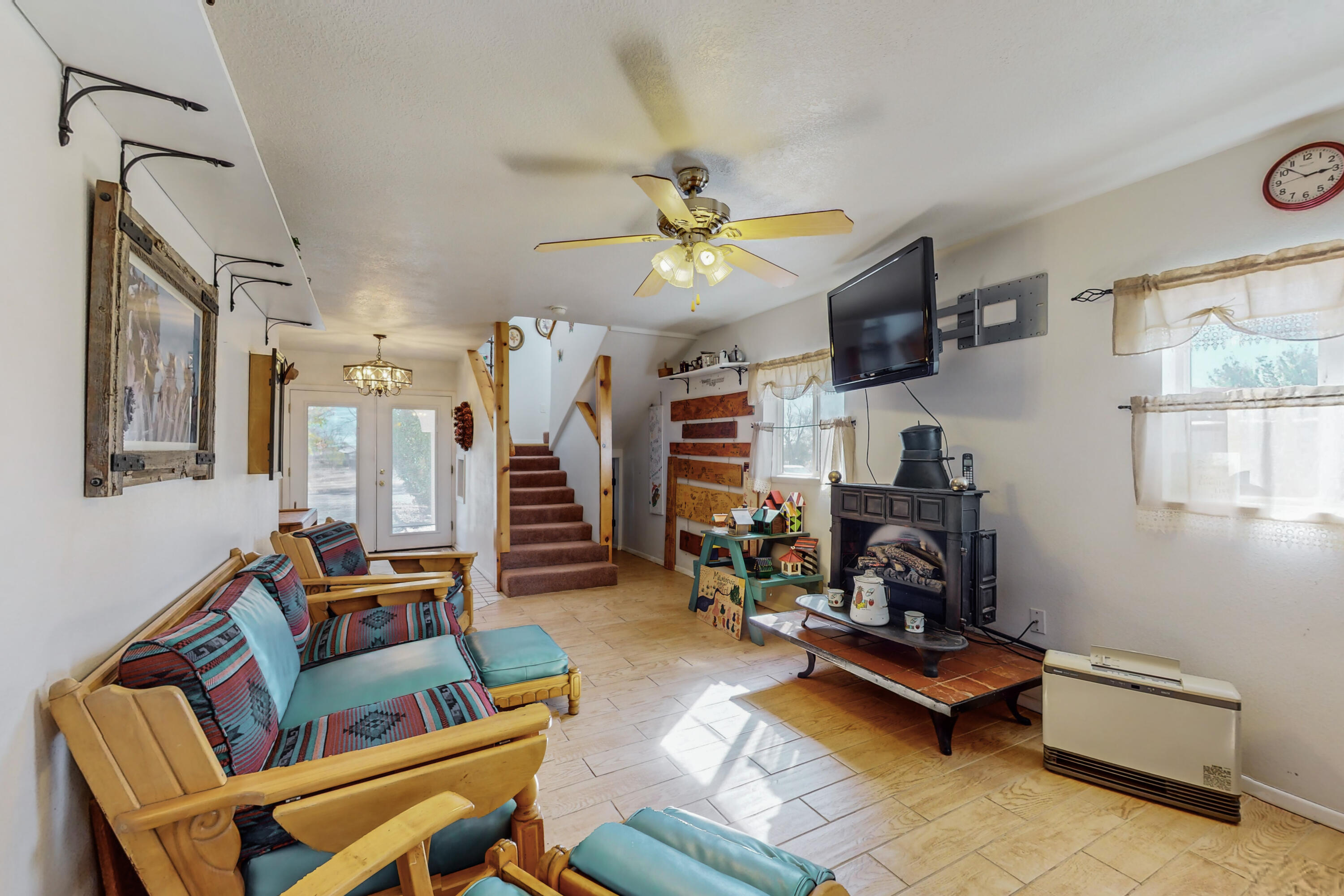 211 N Ripley Avenue