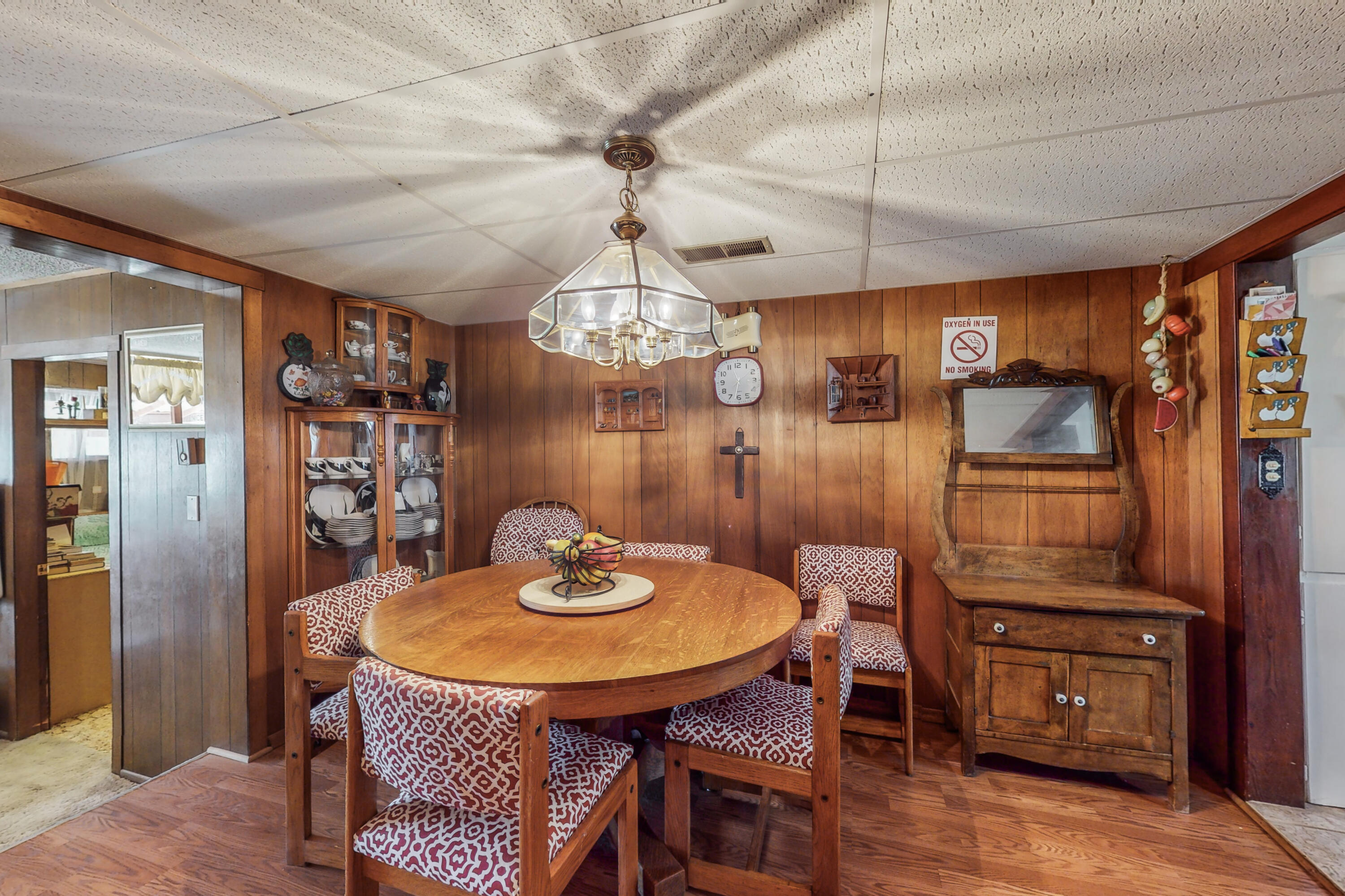 211 N Ripley Avenue