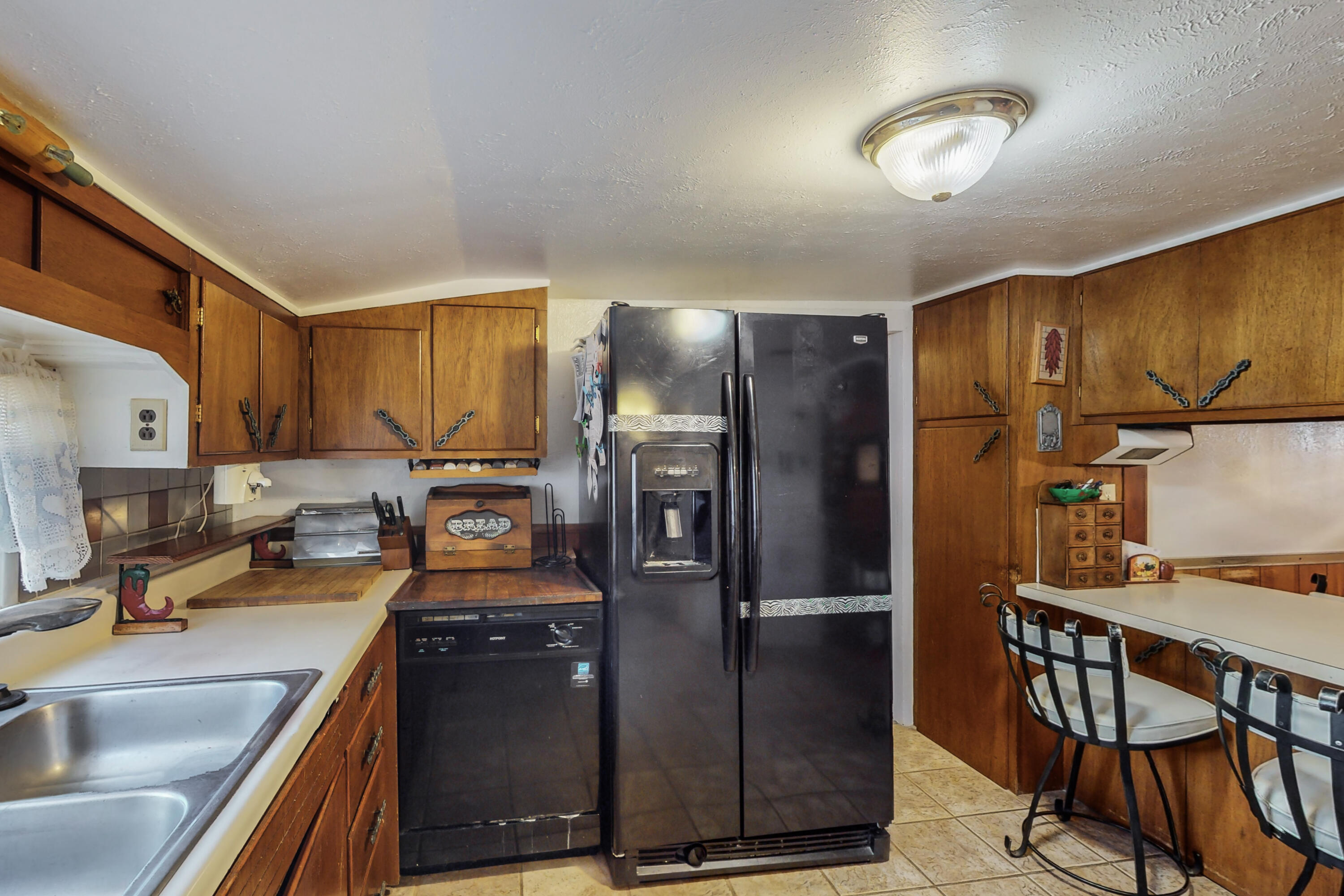 211 N Ripley Avenue