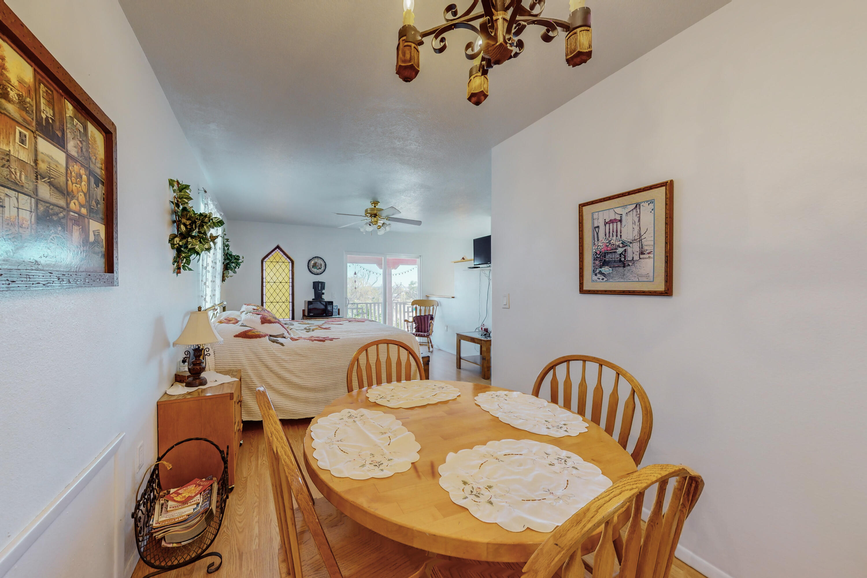 211 N Ripley Avenue