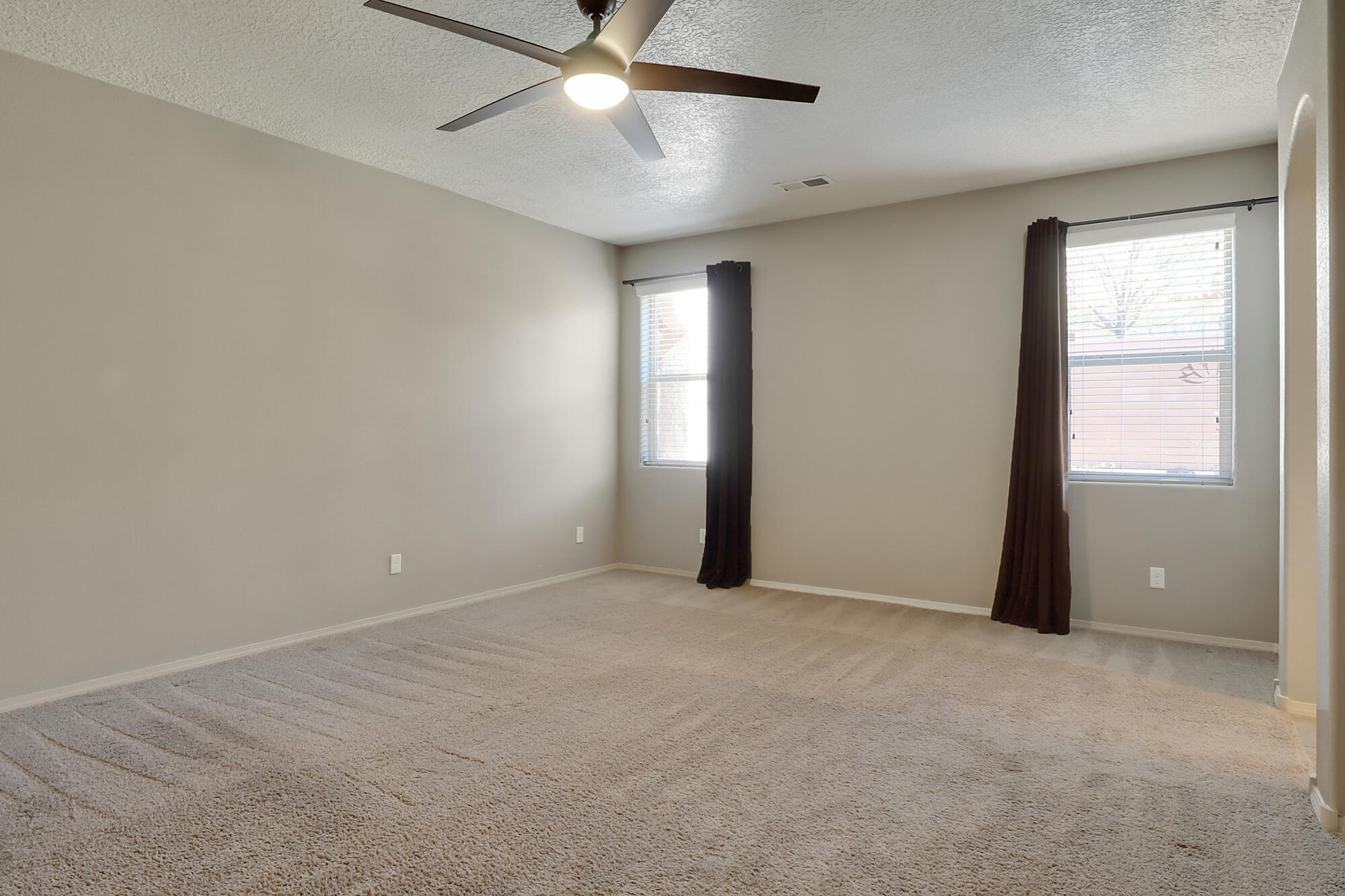 1410 Alamo Drive SE