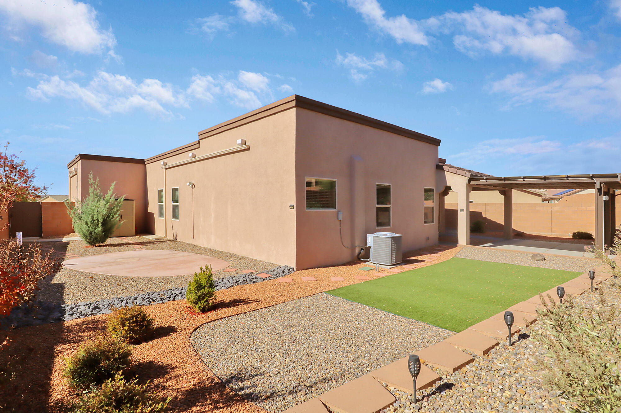 1410 Alamo Drive SE
