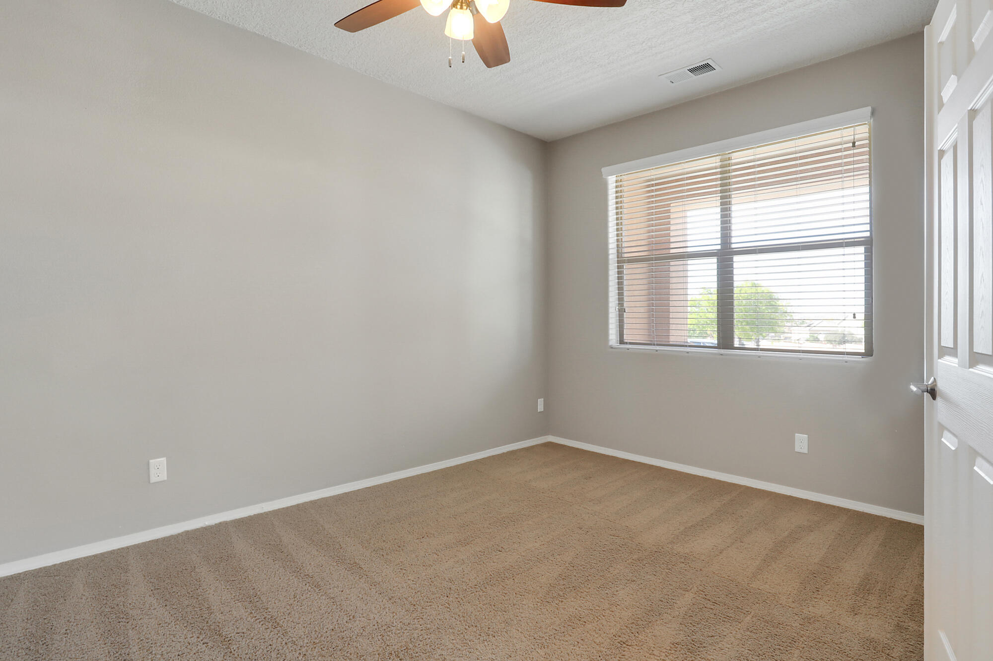 1410 Alamo Drive SE