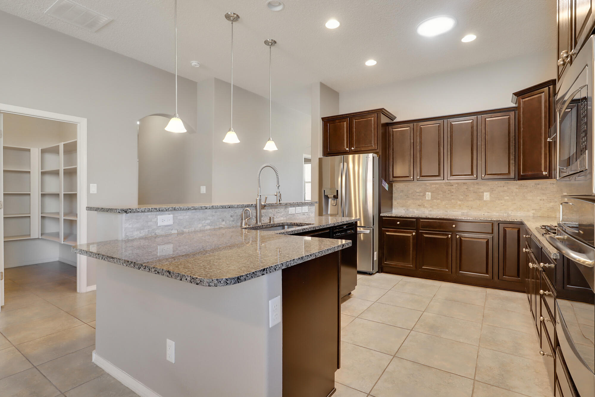 1410 Alamo Drive SE