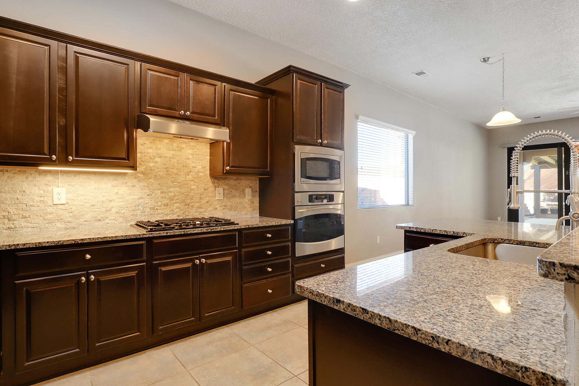 1410 Alamo Drive SE