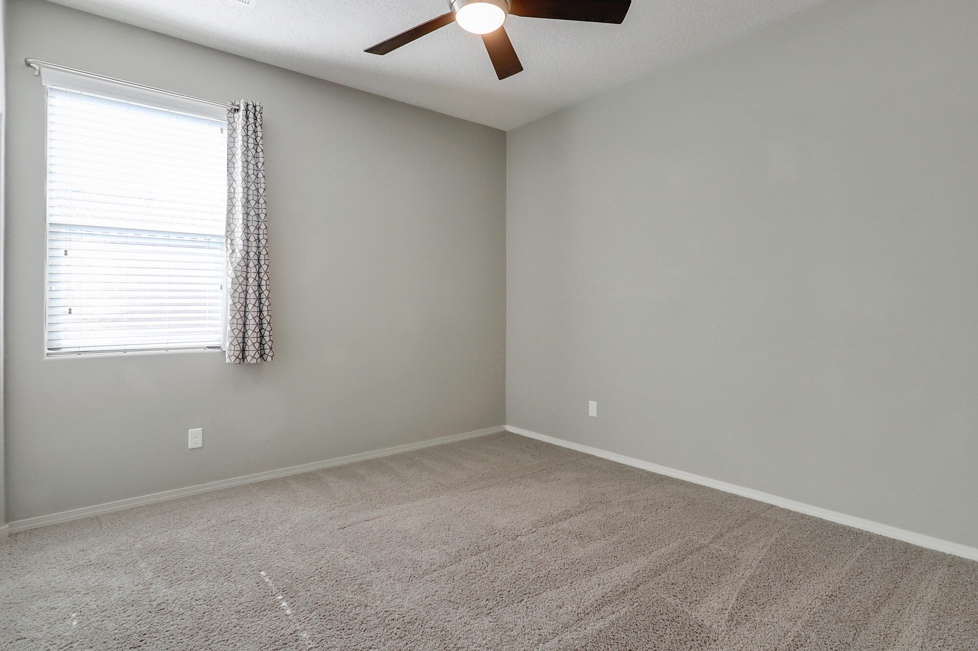 1410 Alamo Drive SE