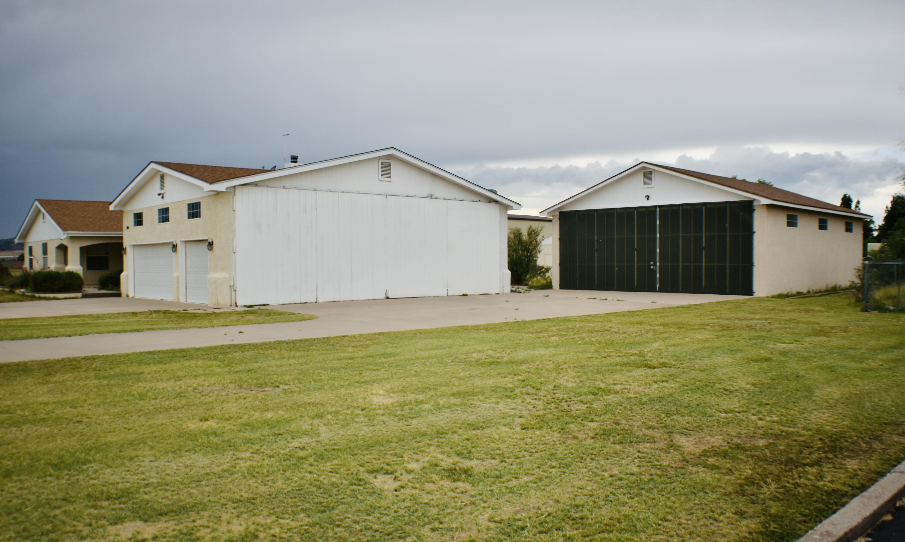 300 Luscombe Lane