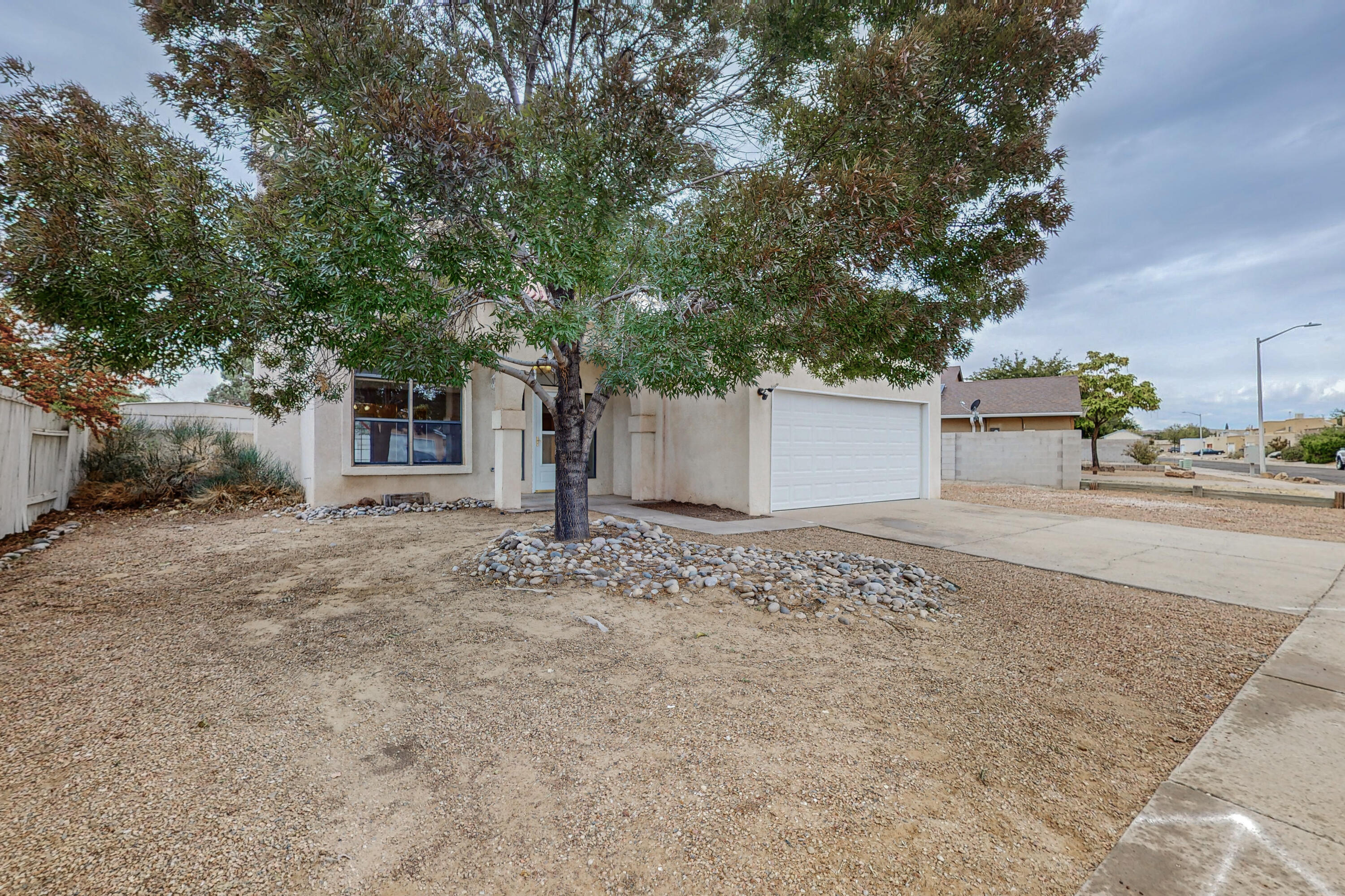 5206 Desert Sand Place NW
