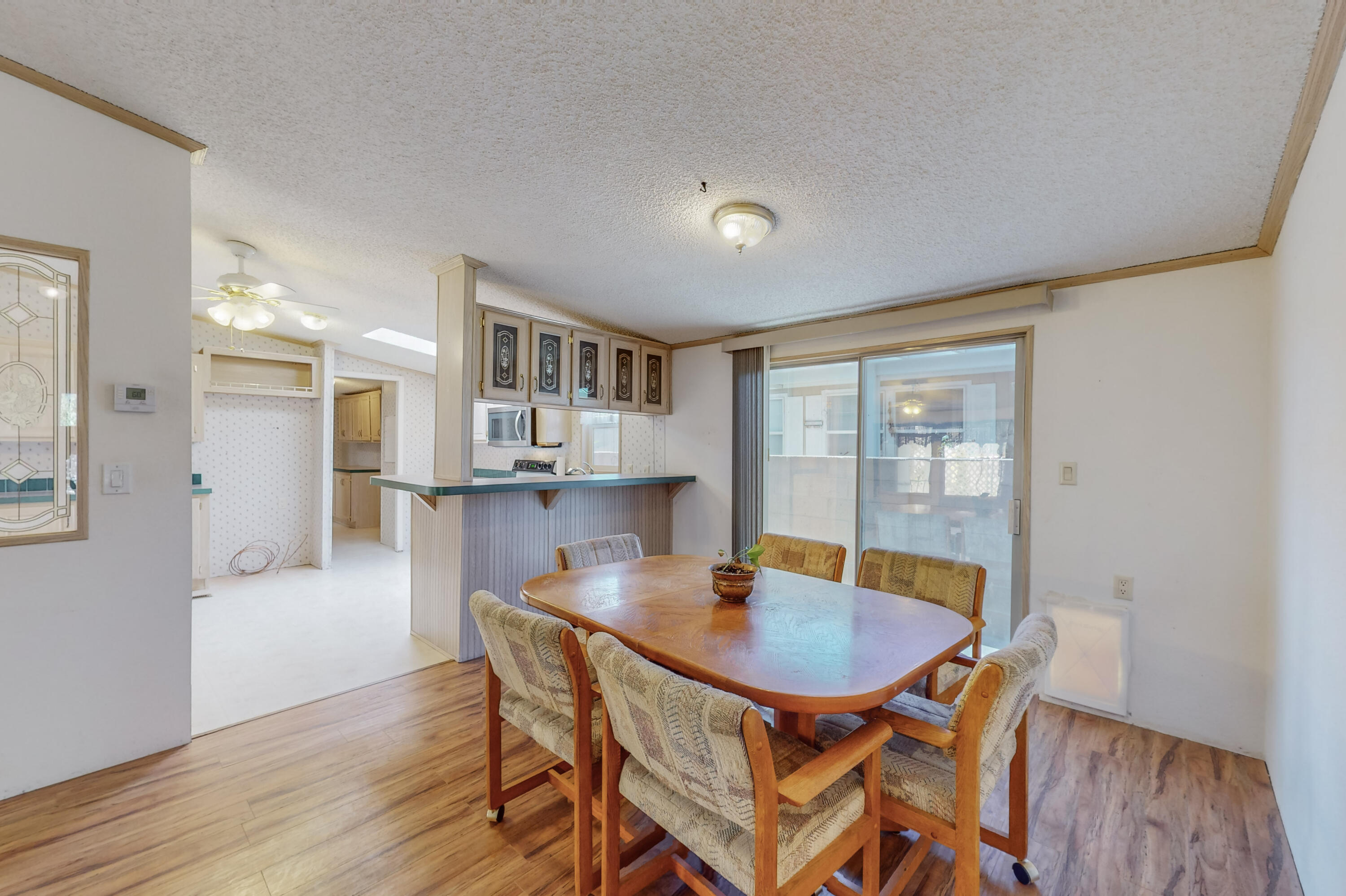 118 Sunrise Bluffs Drive