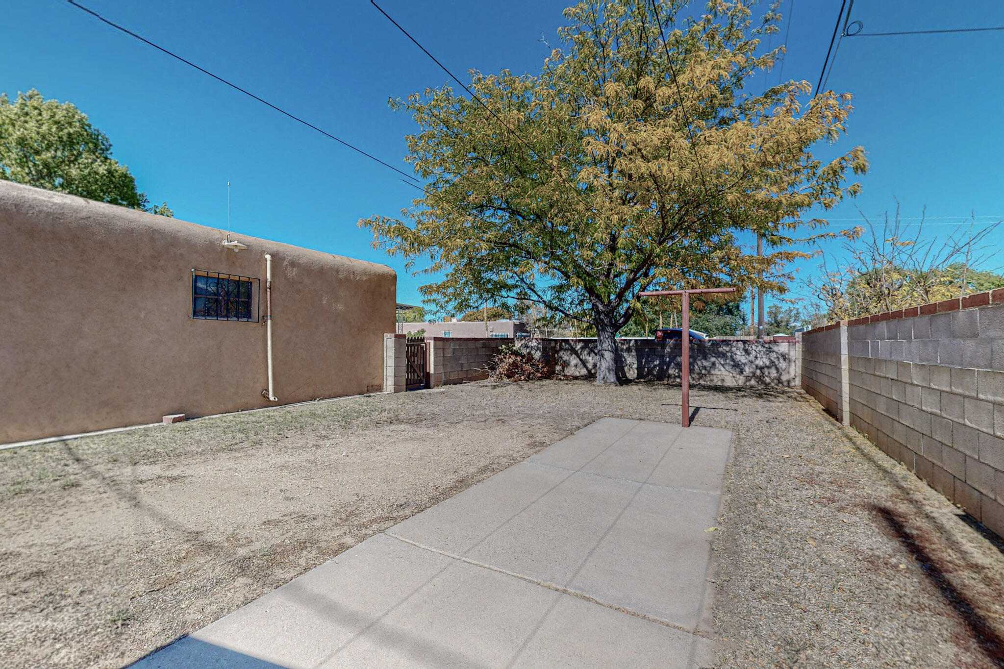 700 Cardenas Drive SE