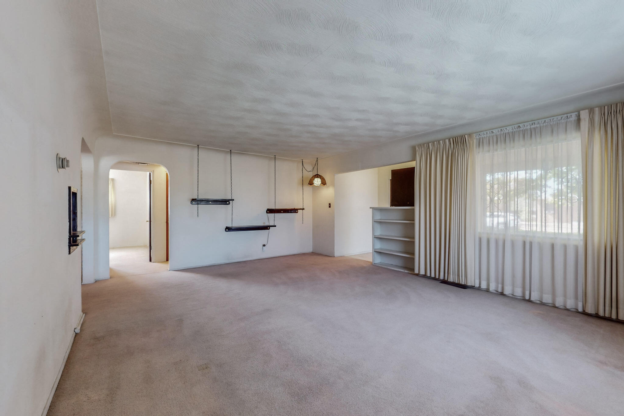 700 Cardenas Drive SE
