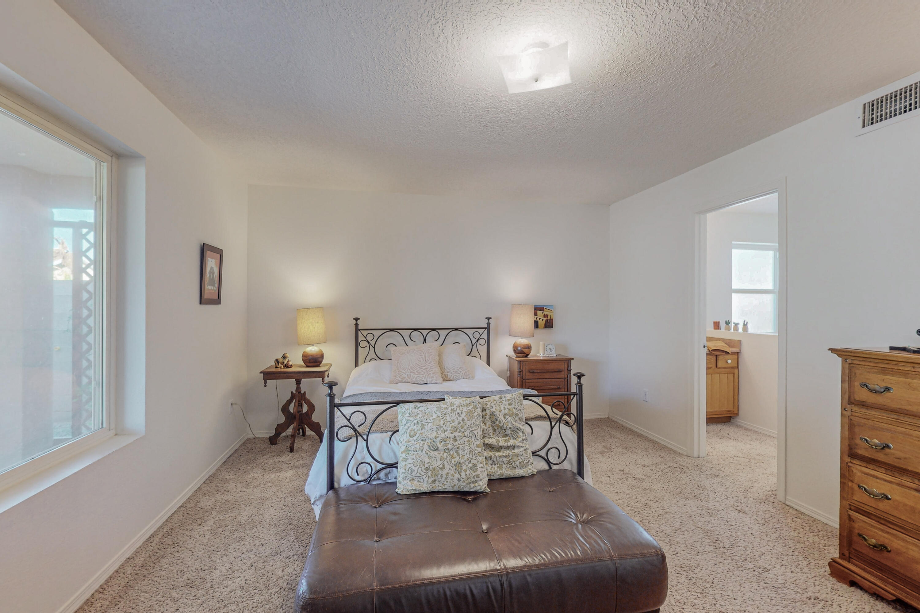 5605 Summer Ridge Road NW