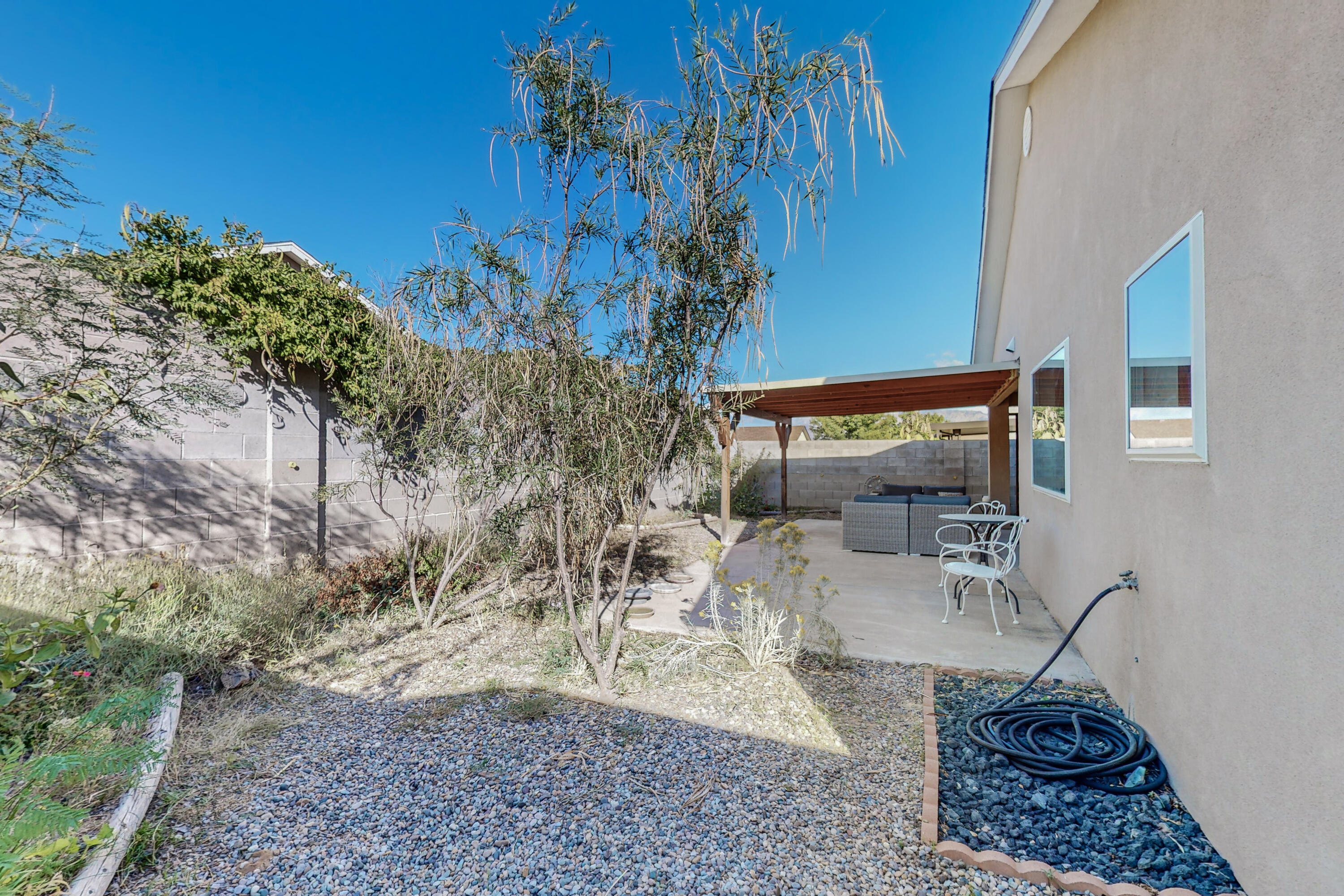 5605 Summer Ridge Road NW