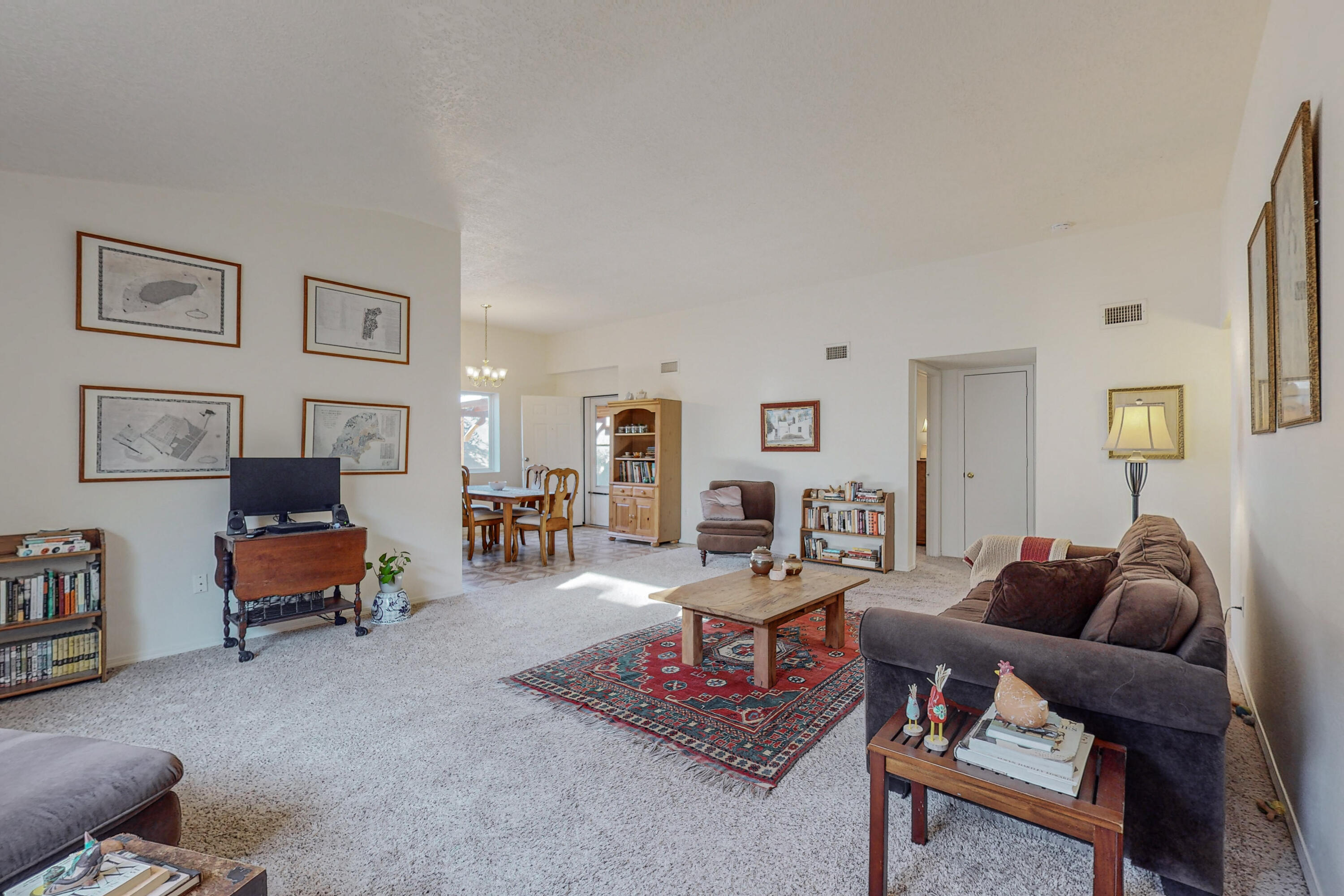 5605 Summer Ridge Road NW