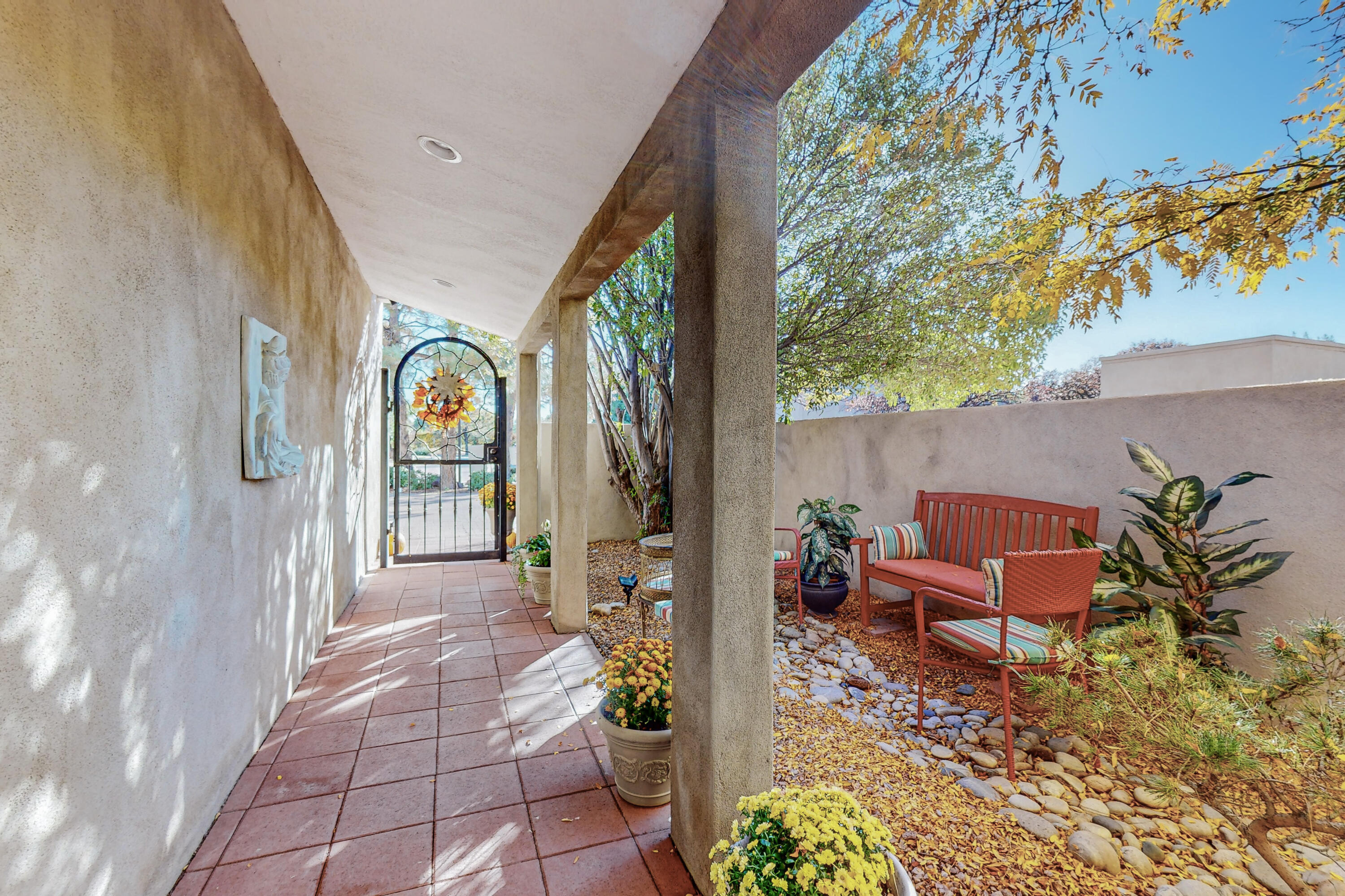 1513 Plaza Encantada NW