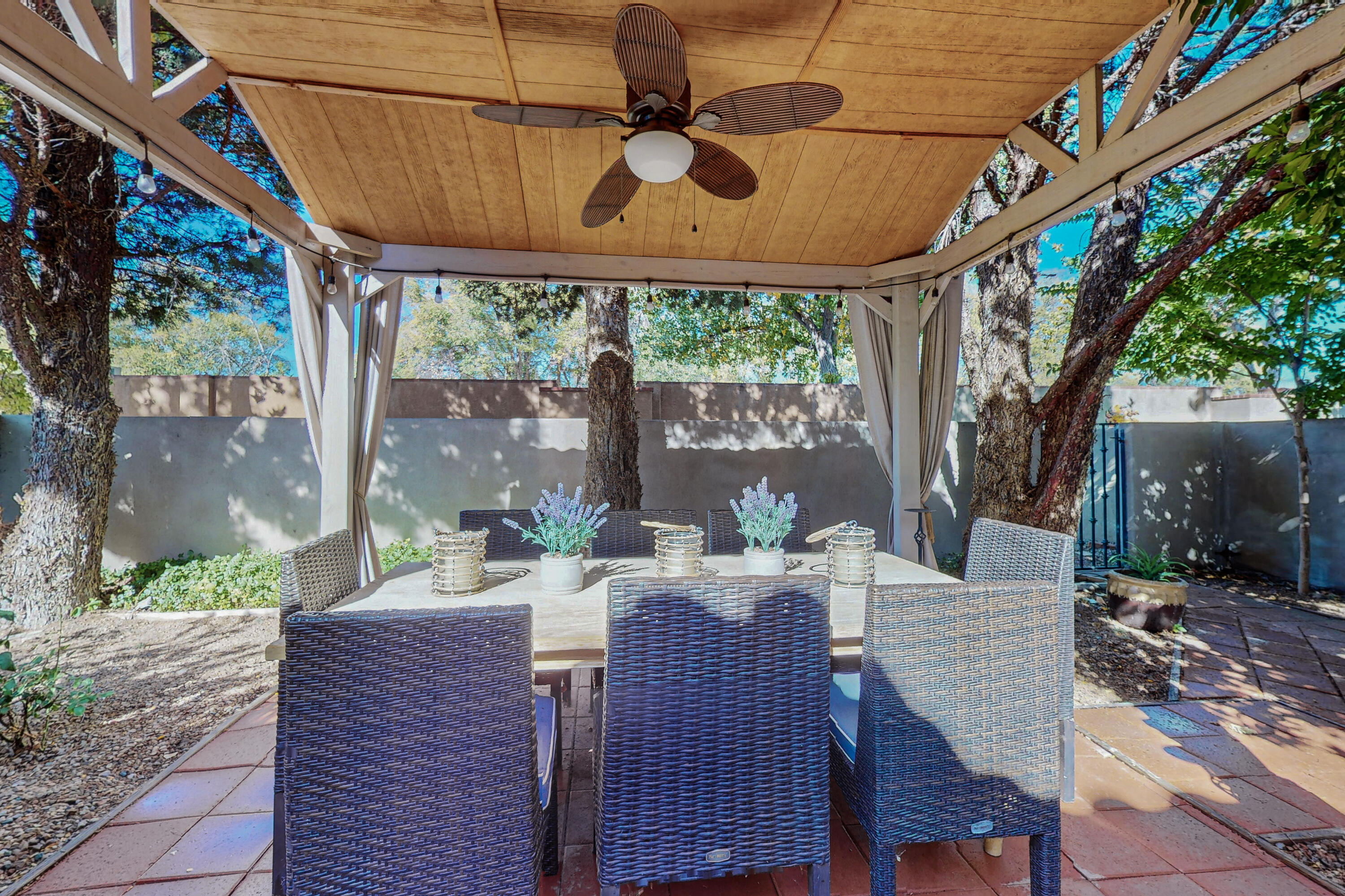 1513 Plaza Encantada NW