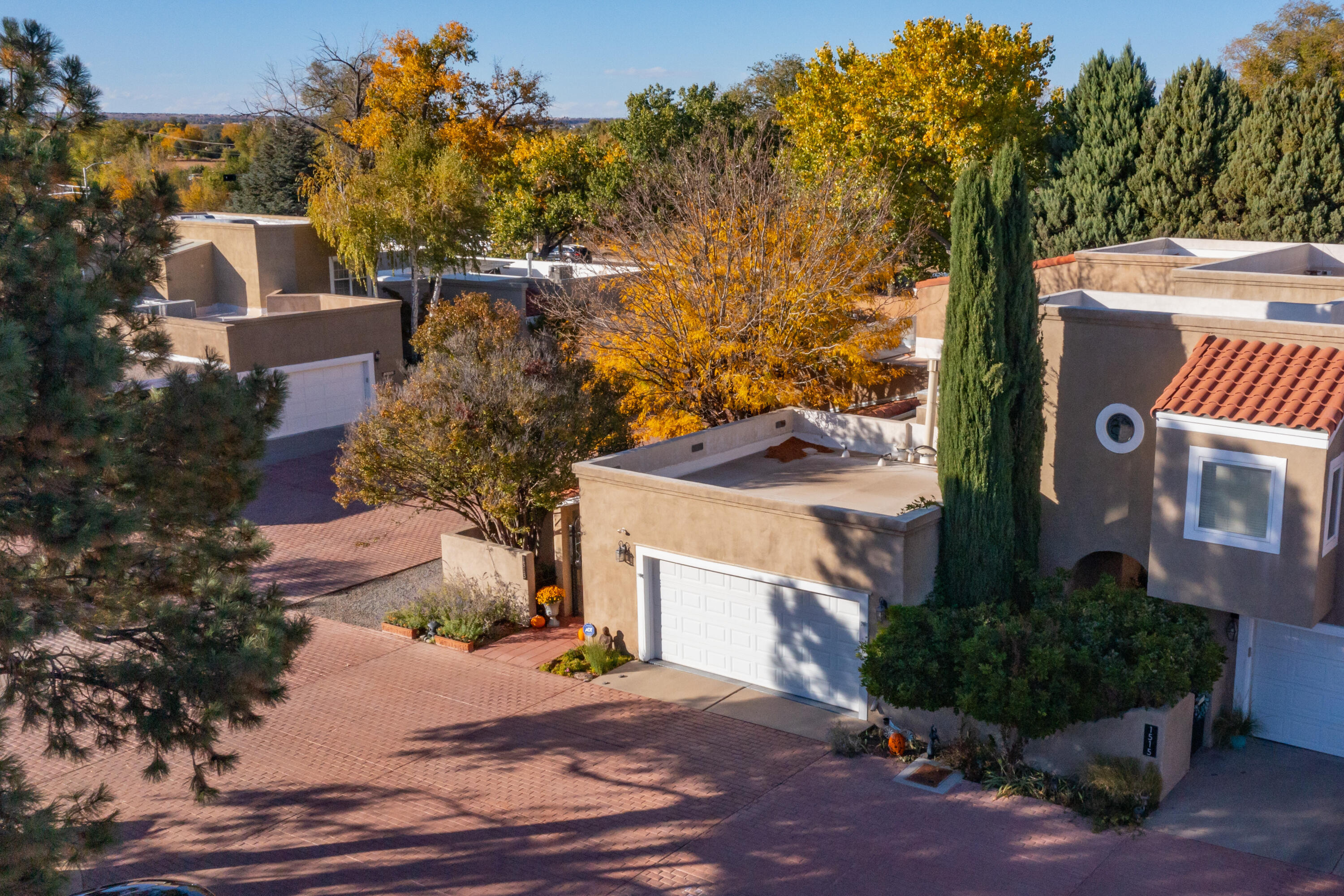 1513 Plaza Encantada NW