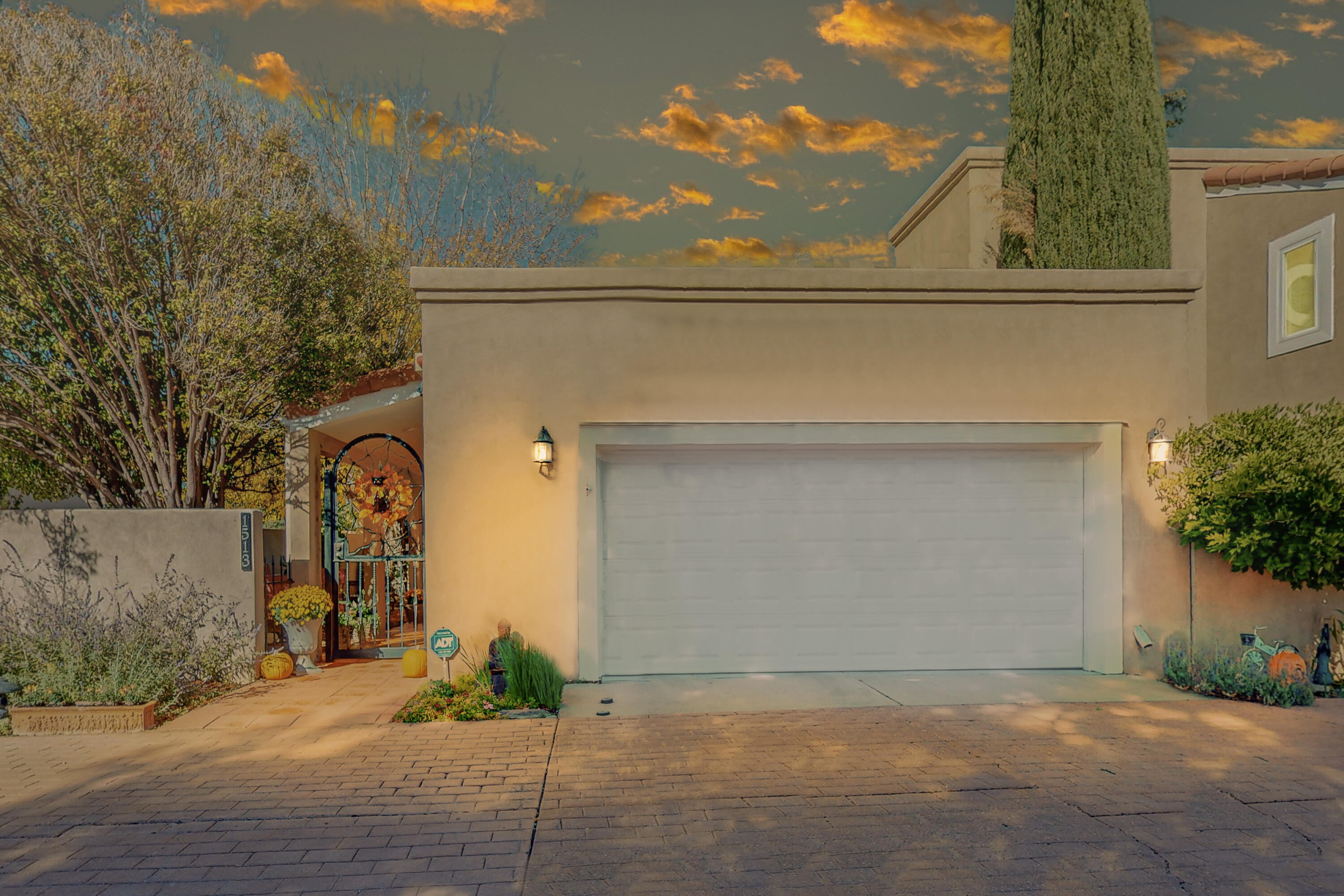 1513 Plaza Encantada NW