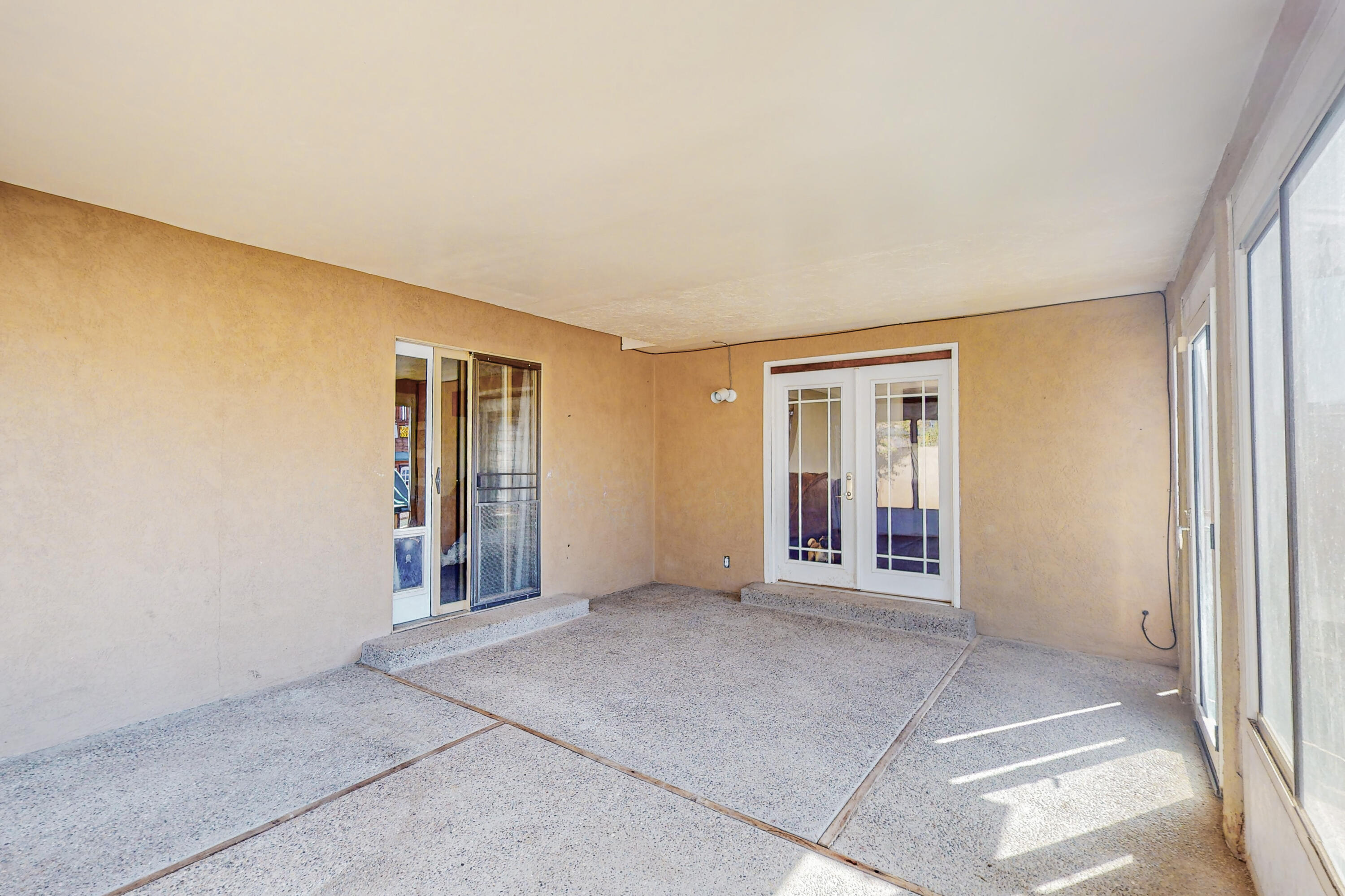 115 2nd Street SE