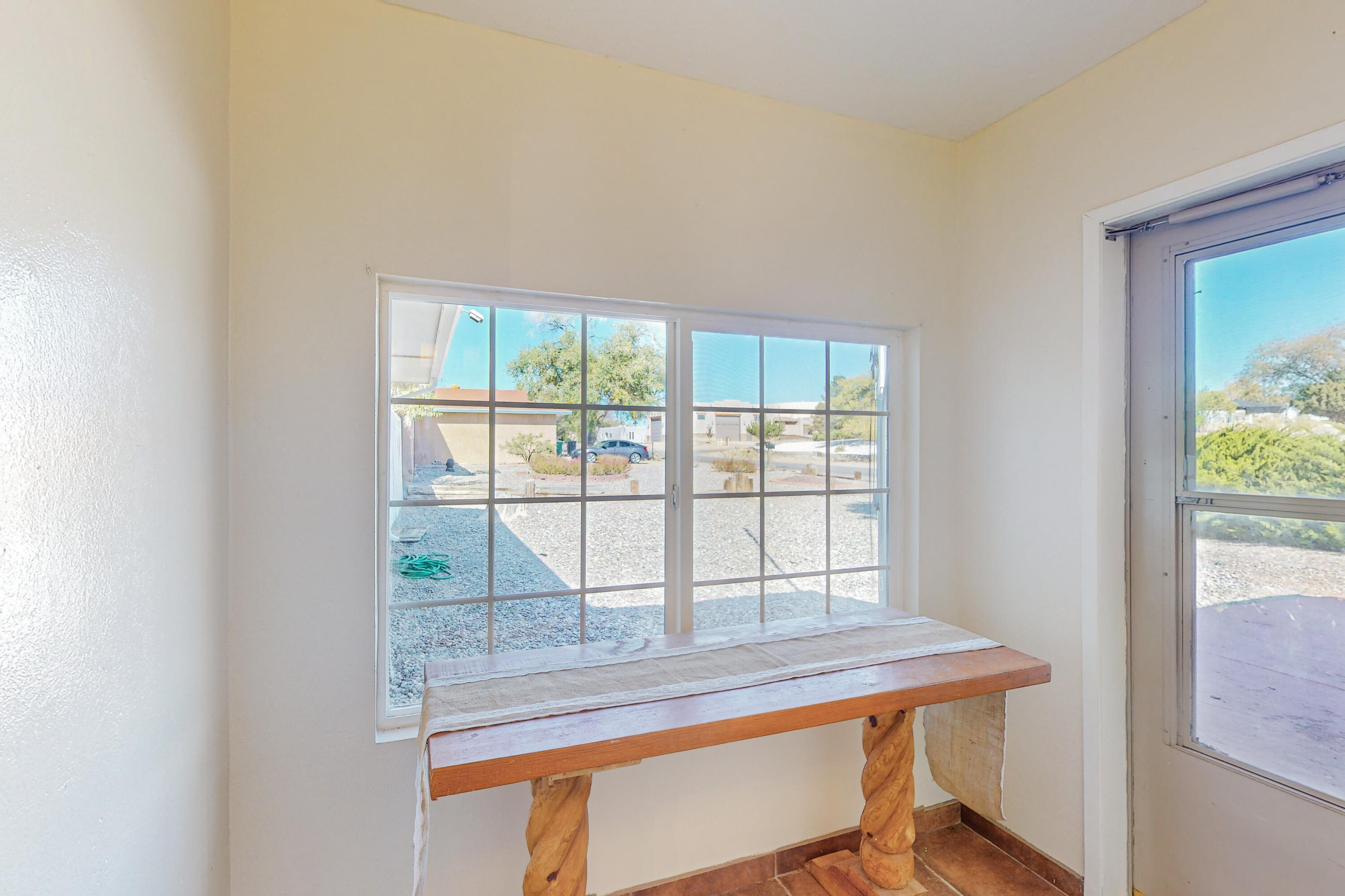 115 2nd Street SE