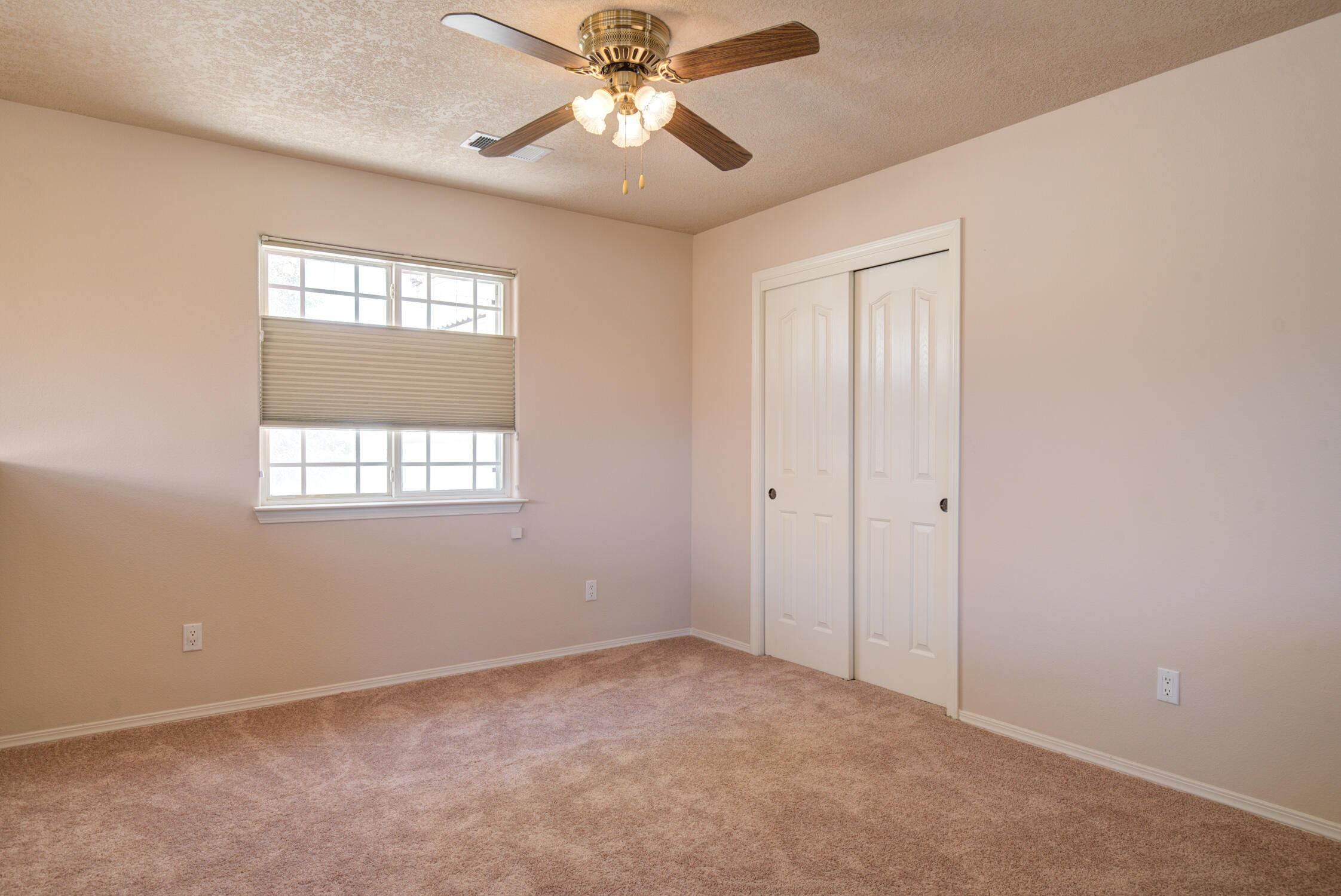 7508 Calle Montana NE