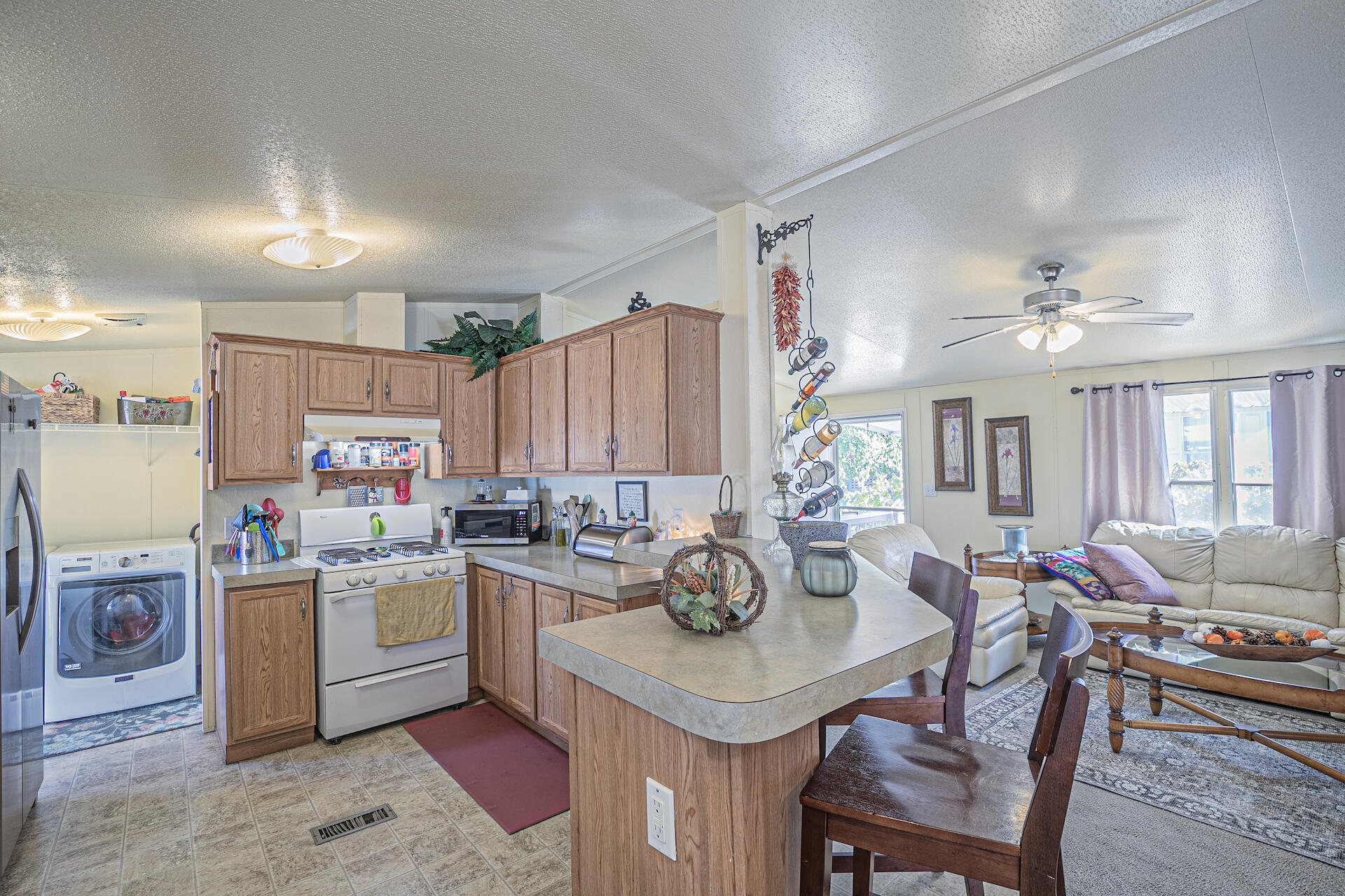 836 Horseshoe Trail SE