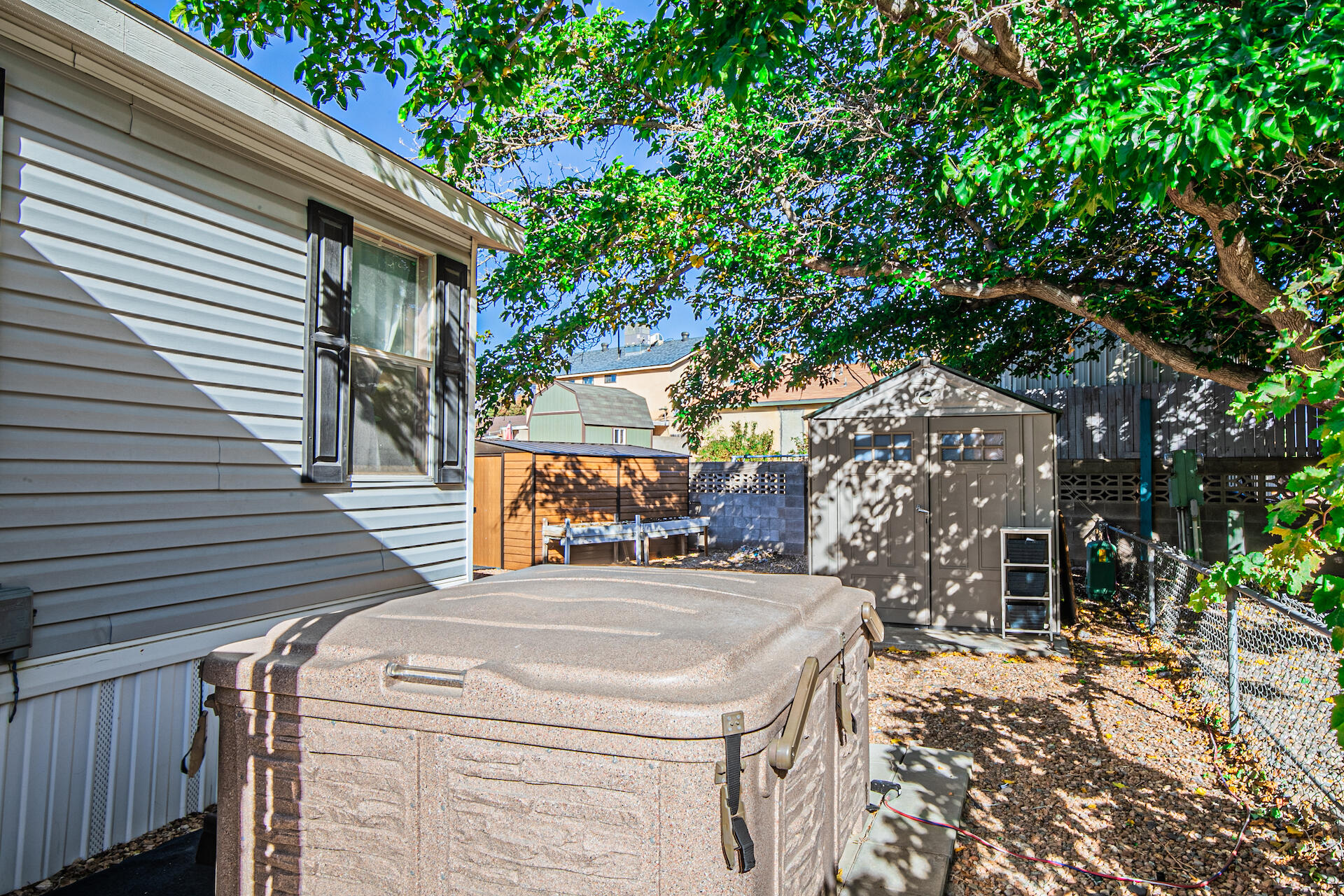 836 Horseshoe Trail SE