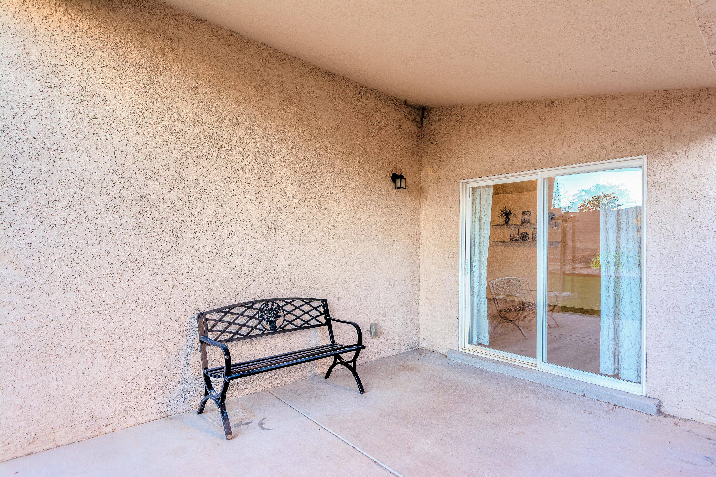 10012 Calle Chulita NW
