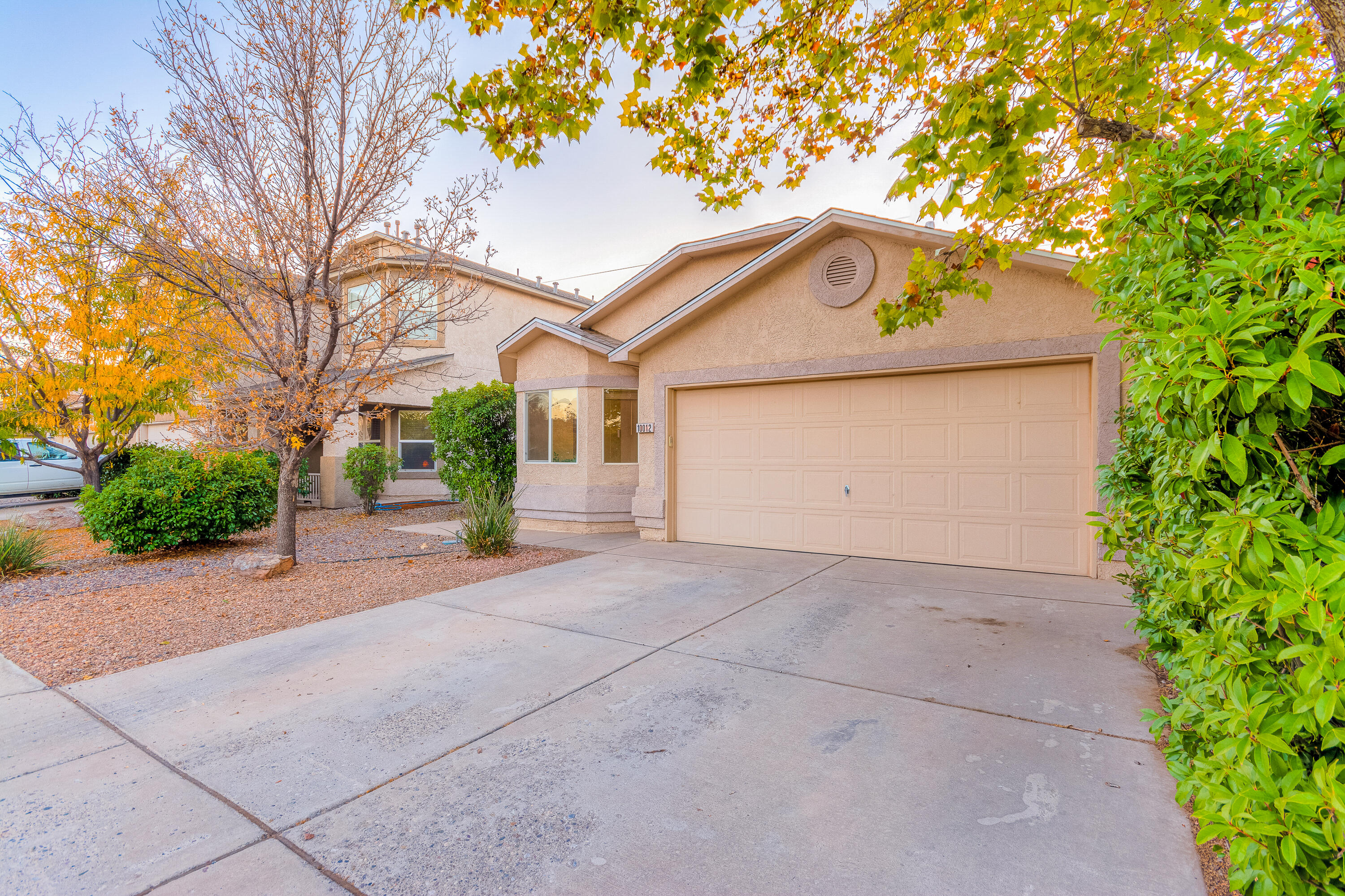 10012 Calle Chulita NW