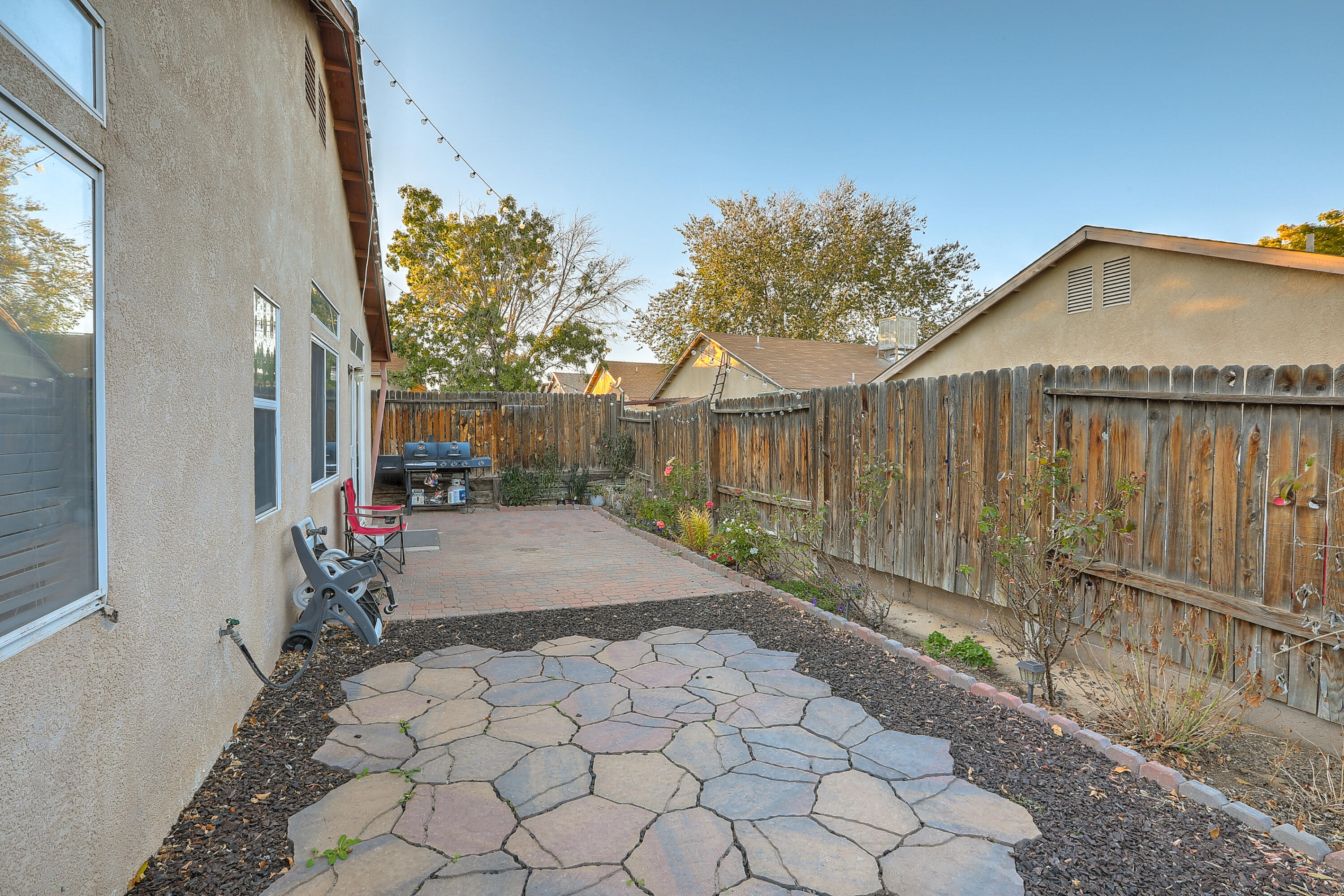 5905 Canis Avenue NW