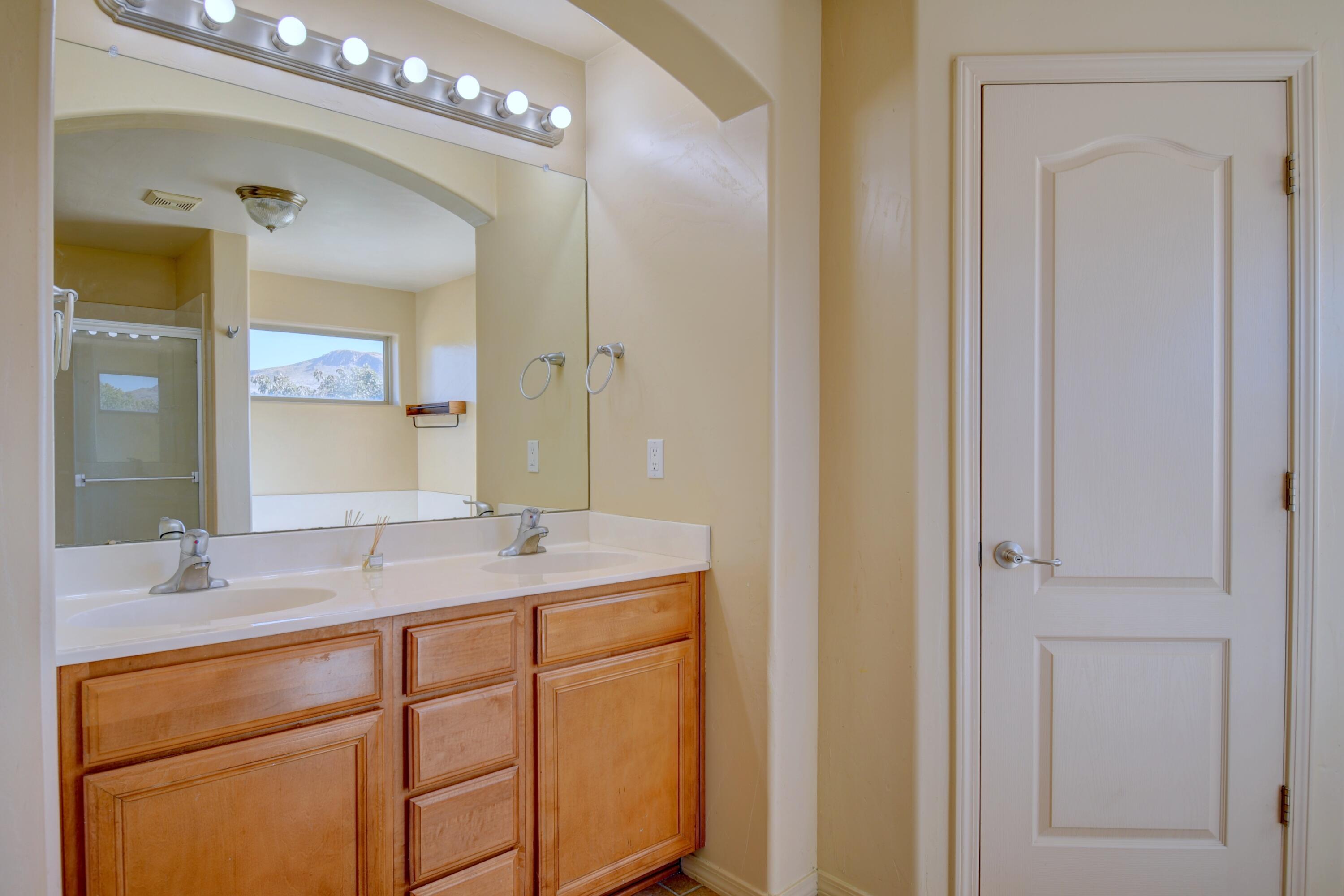 2730 Firewheel Avenue SW