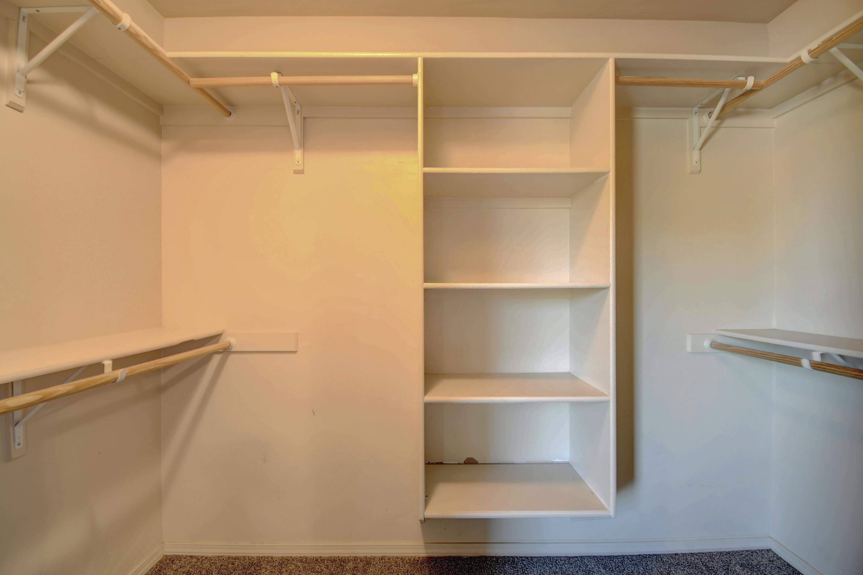 2730 Firewheel Avenue SW