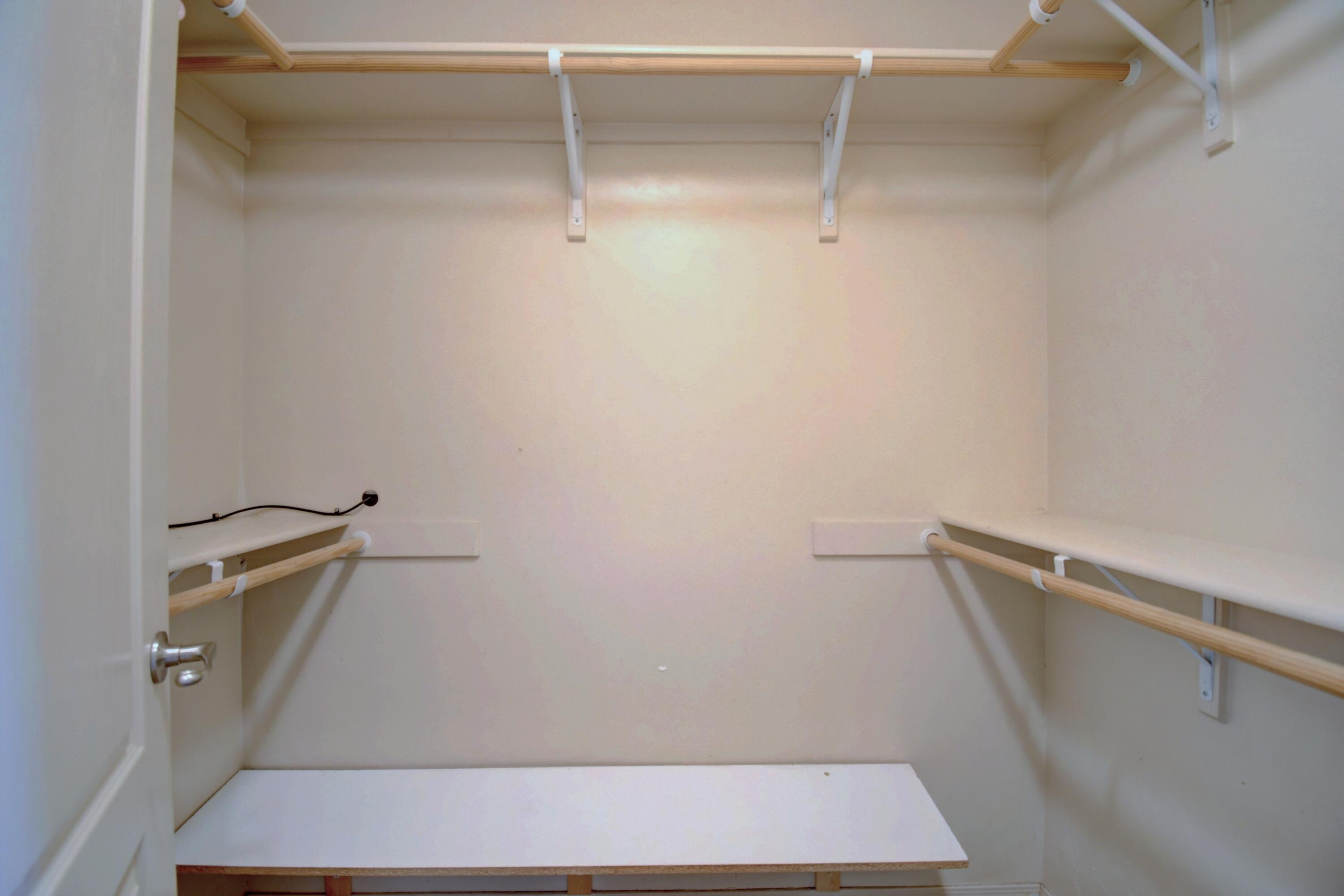 2730 Firewheel Avenue SW