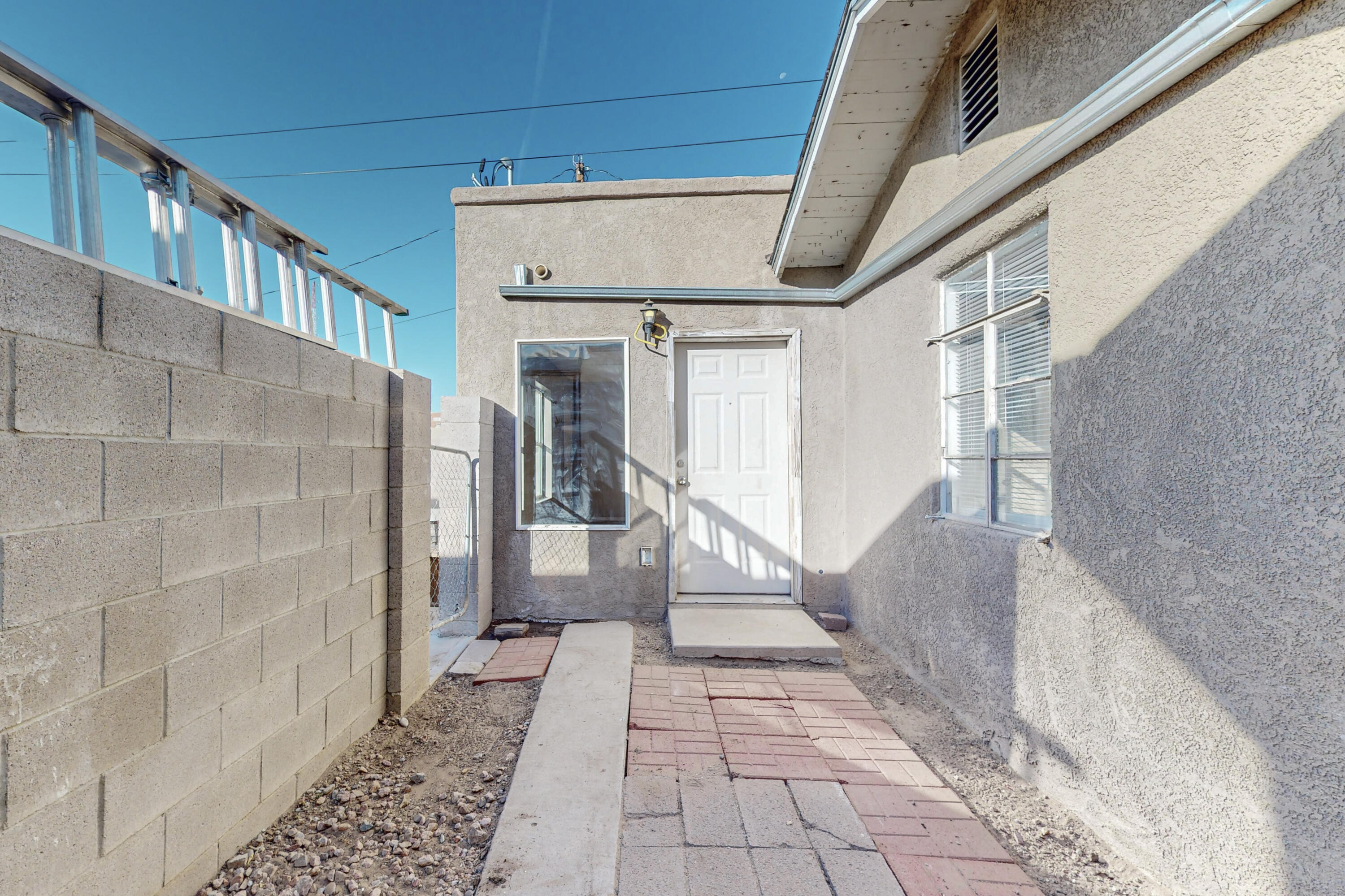 2121 Coal Avenue SE