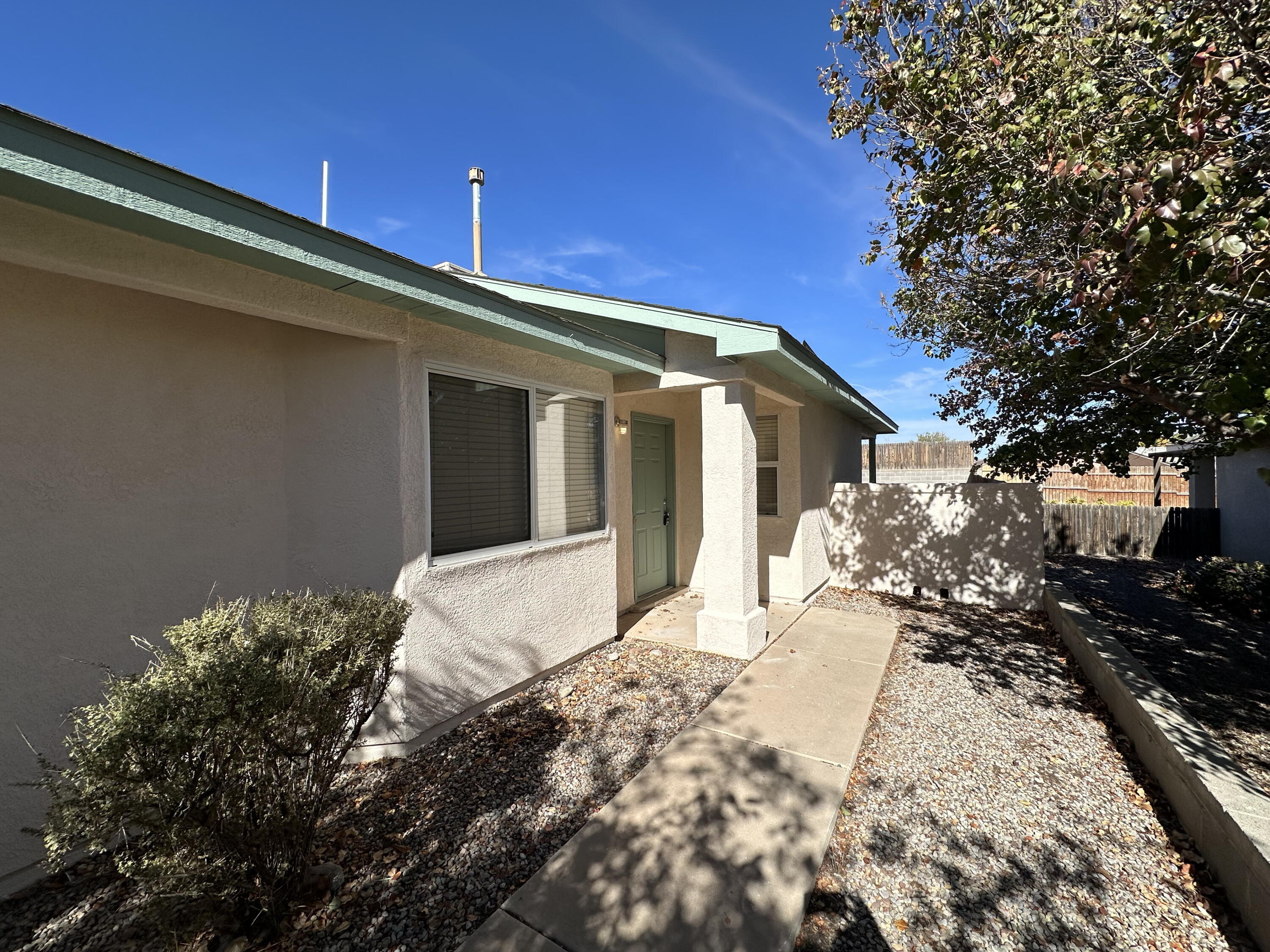 497 Medina Meadows Drive NE