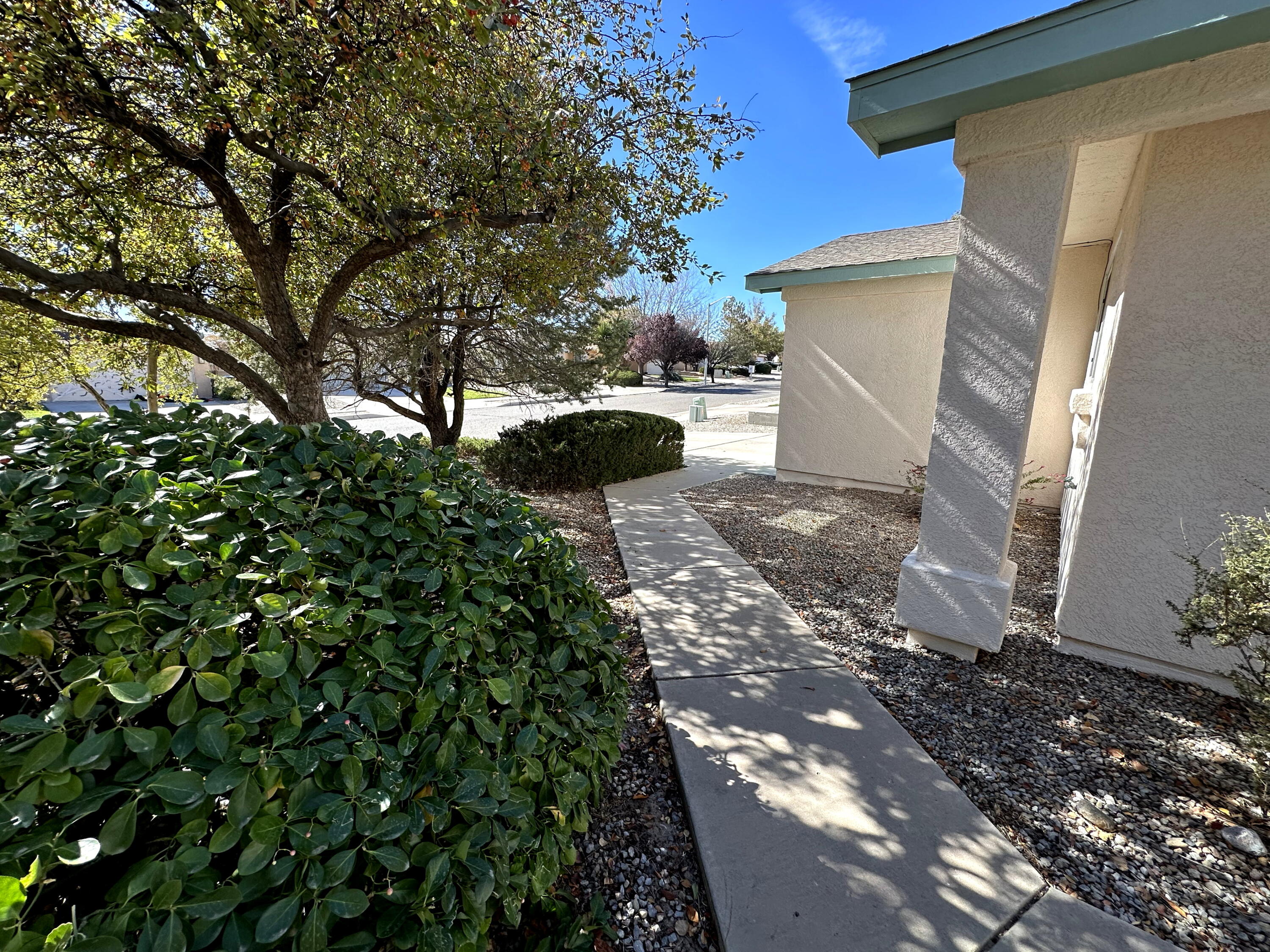 497 Medina Meadows Drive NE