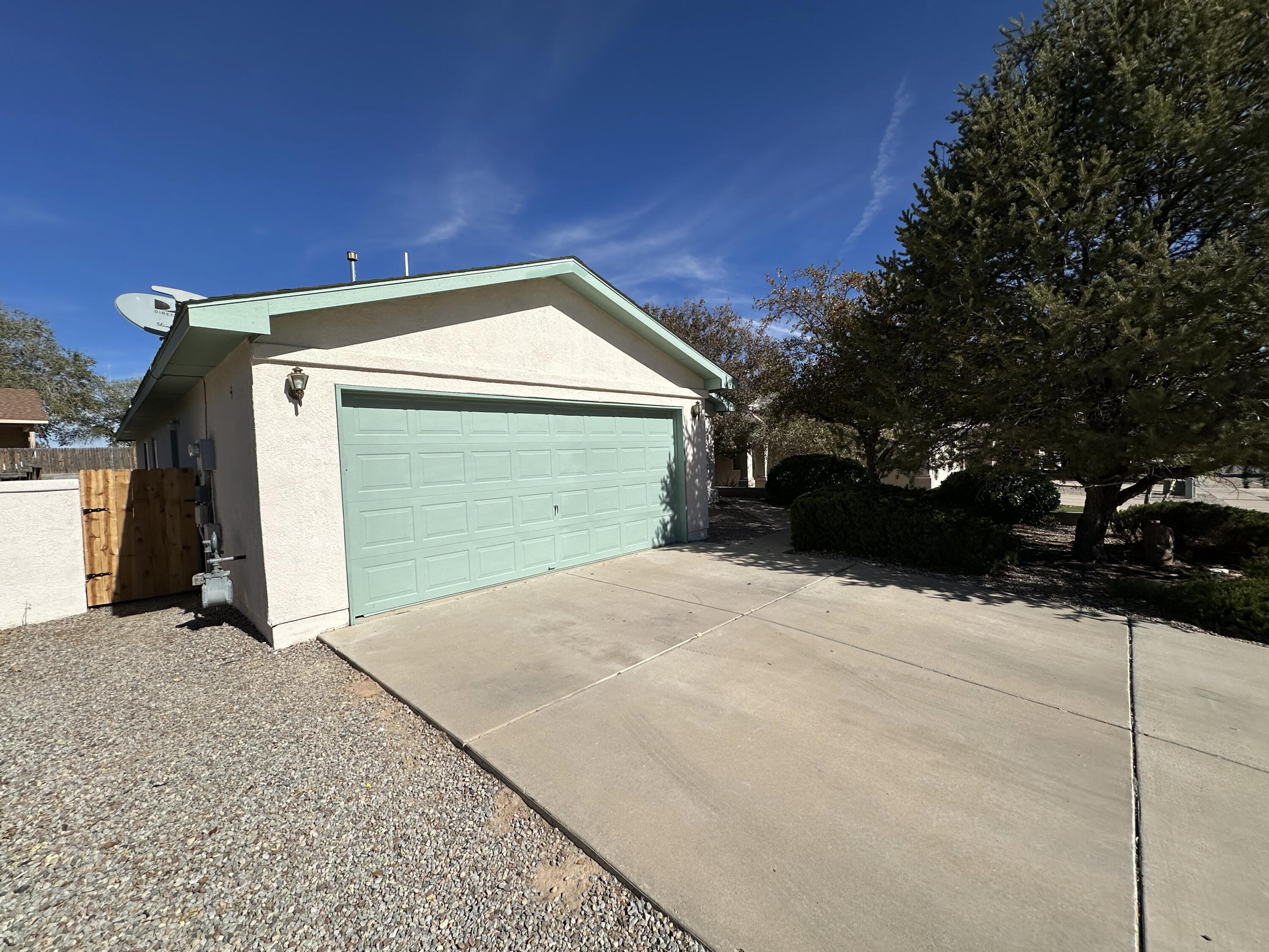 497 Medina Meadows Drive NE