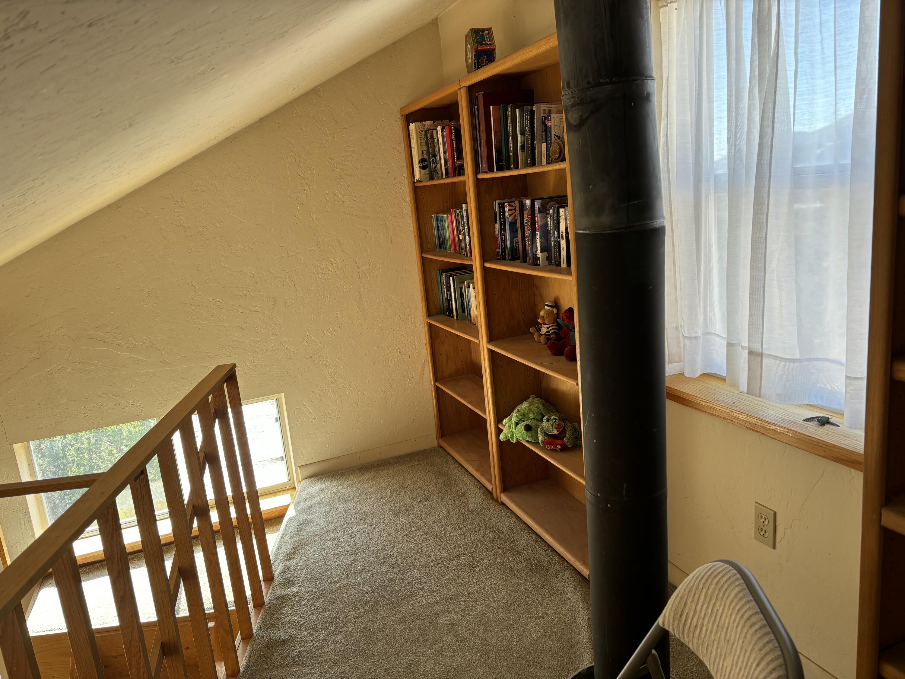 12 Pine Ridge Road