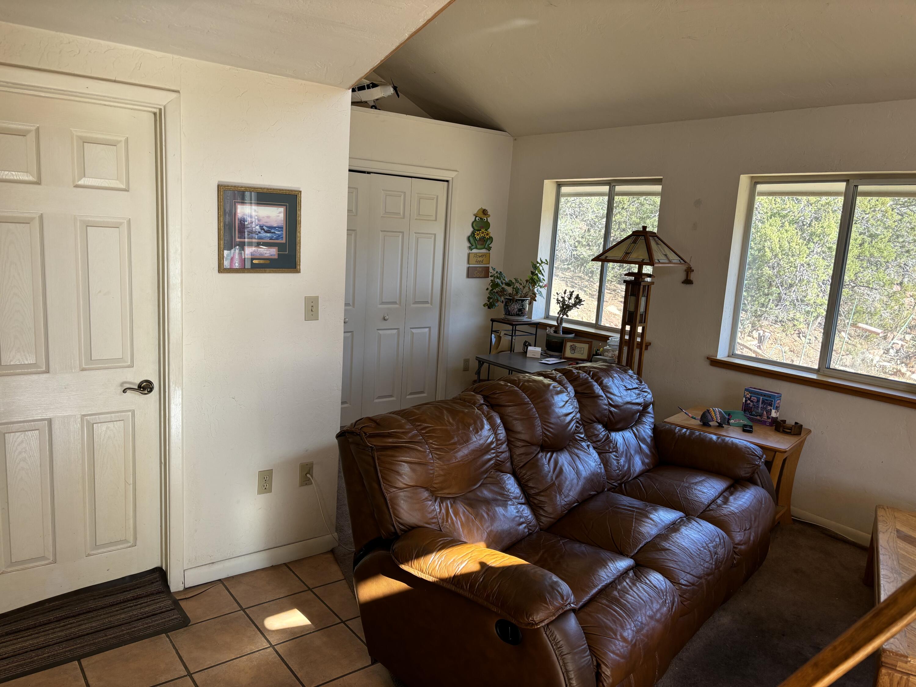 12 Pine Ridge Road