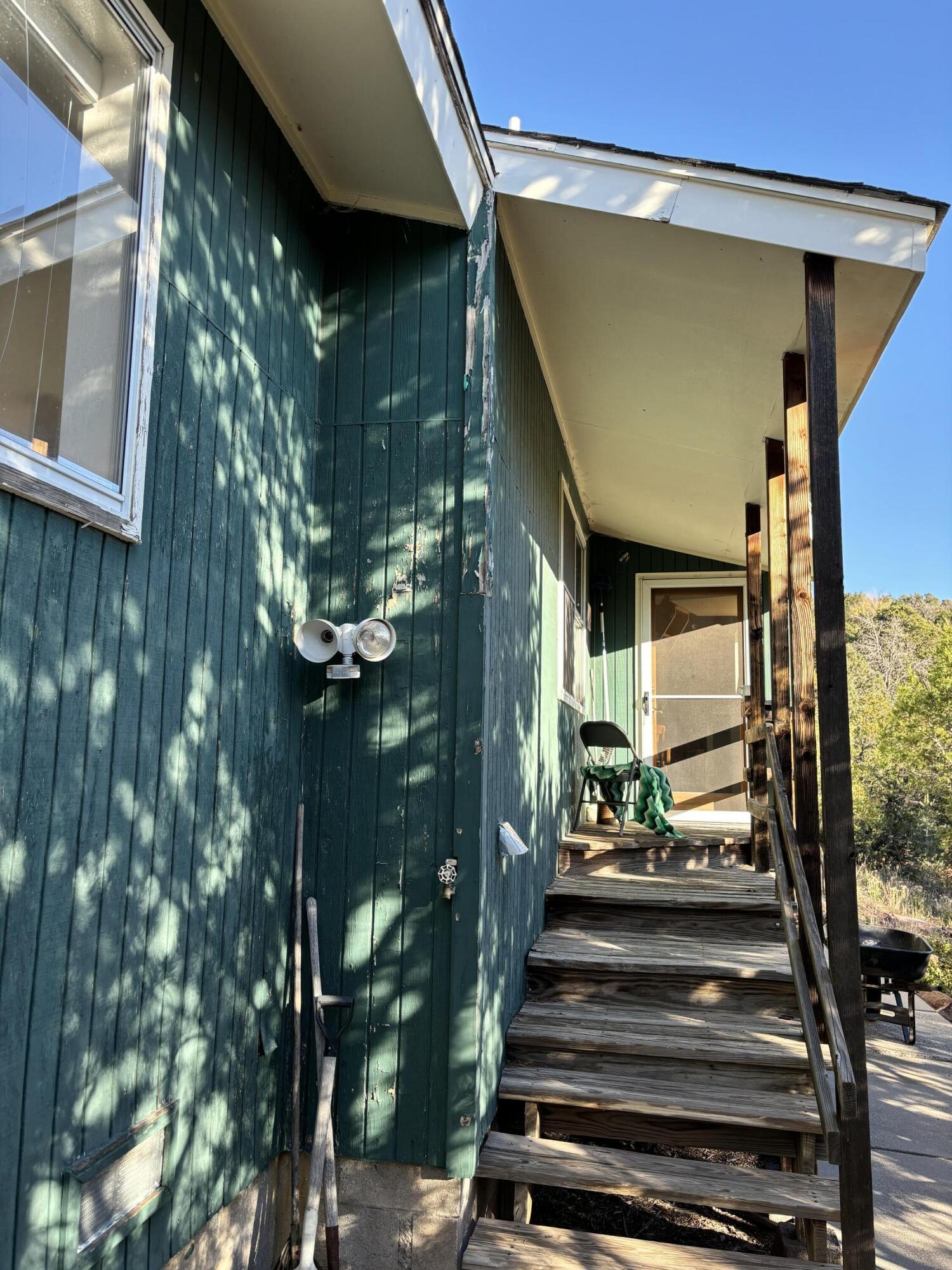 12 Pine Ridge Road