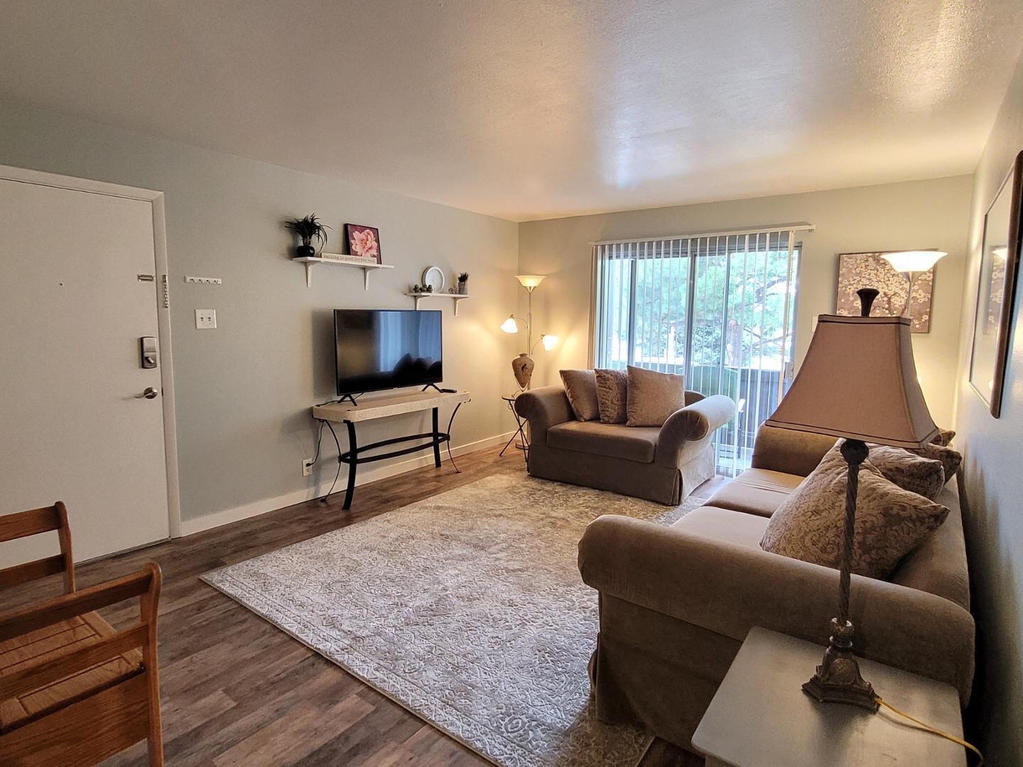 1601 Pennsylvania Street NE Unit: X-6