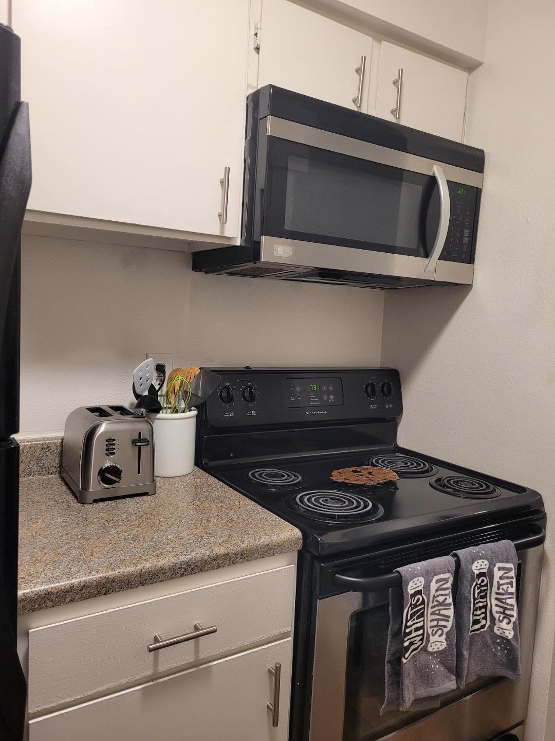 1601 Pennsylvania Street NE Unit: X-6