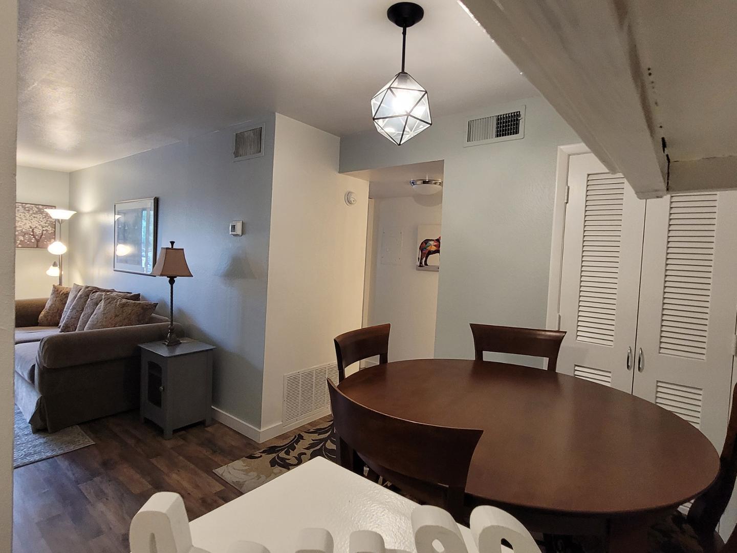 1601 Pennsylvania Street NE Unit: X-6