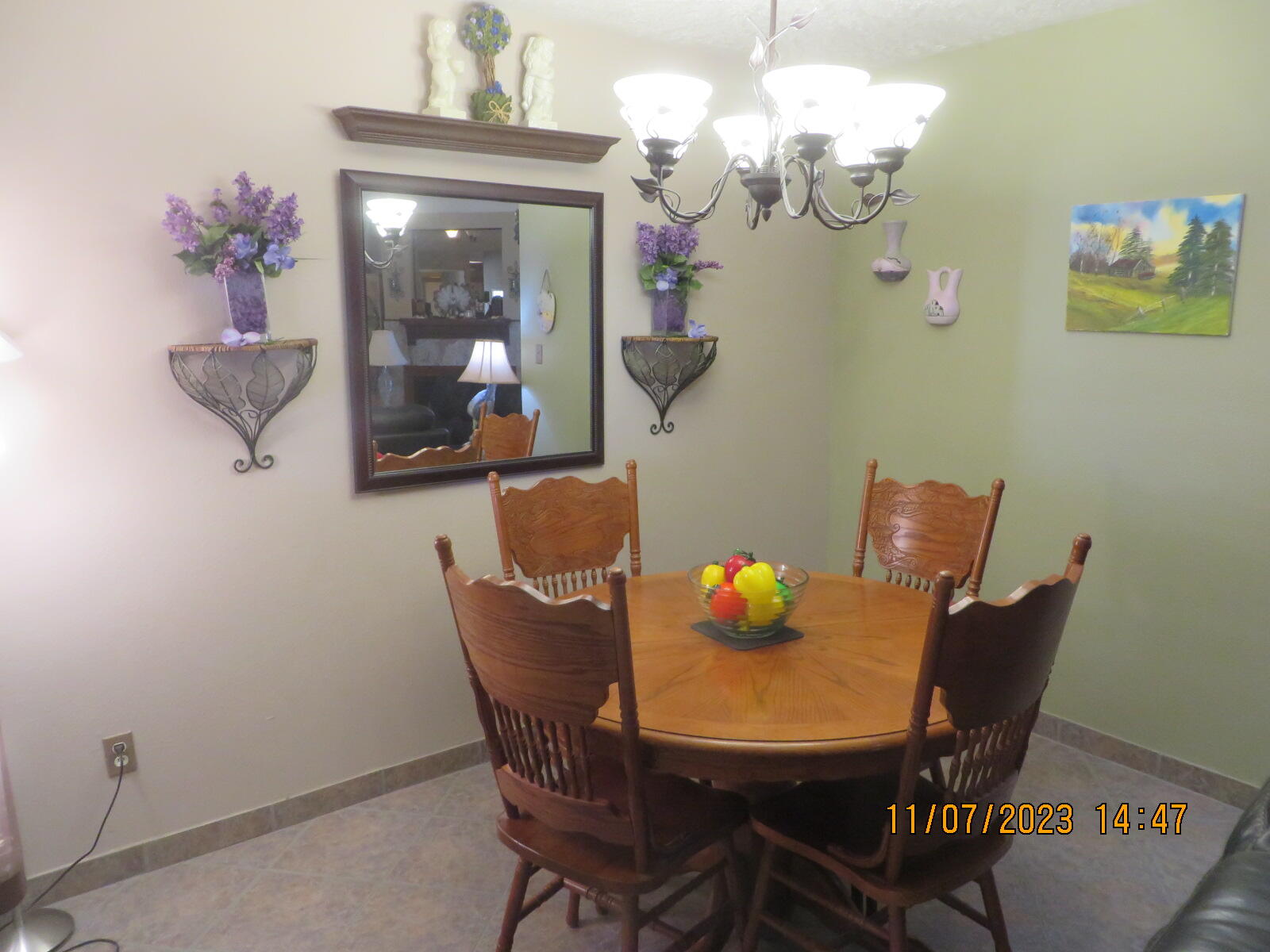 1117 Vista Del Monte Place