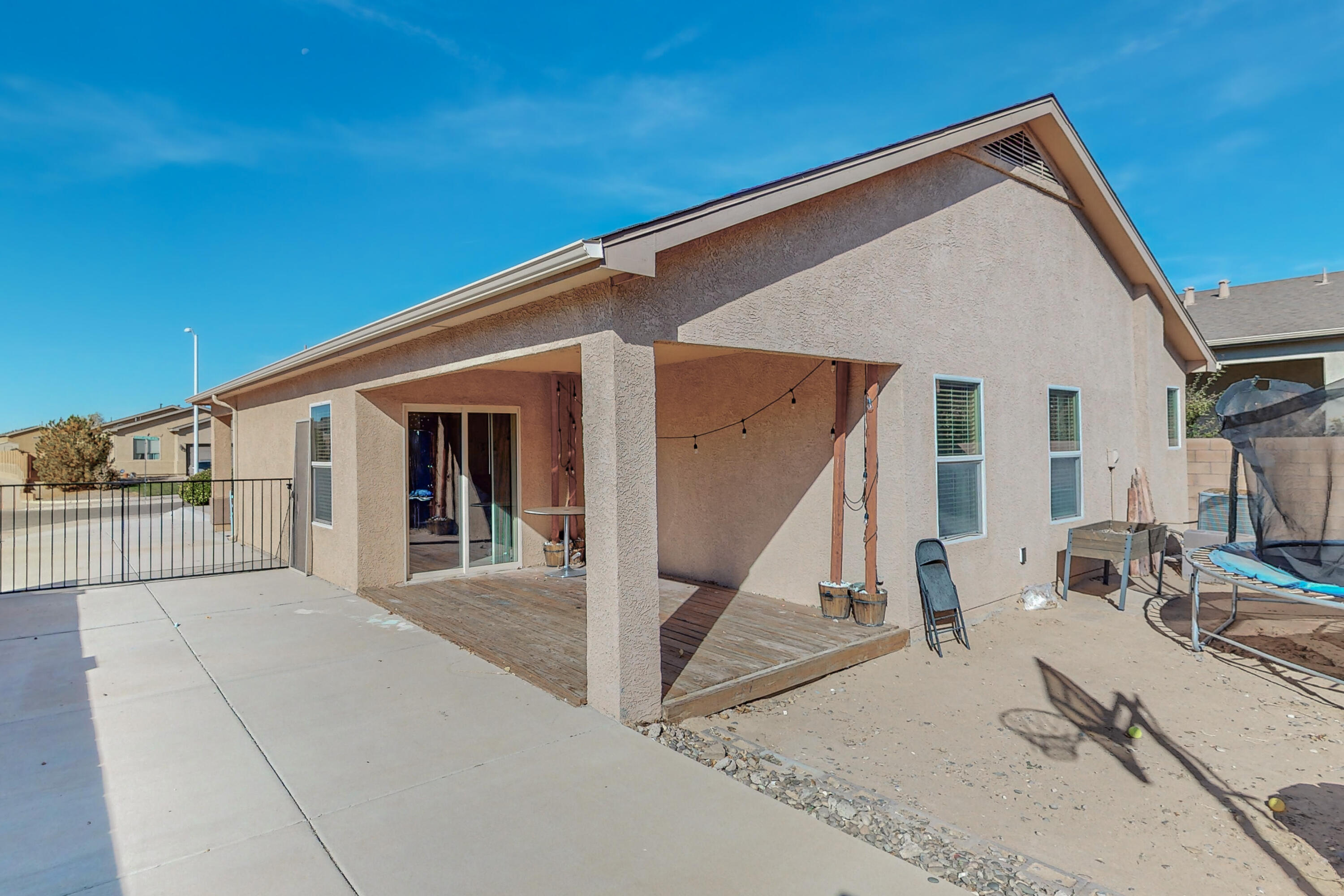 4006 Desert Lupine Drive NE